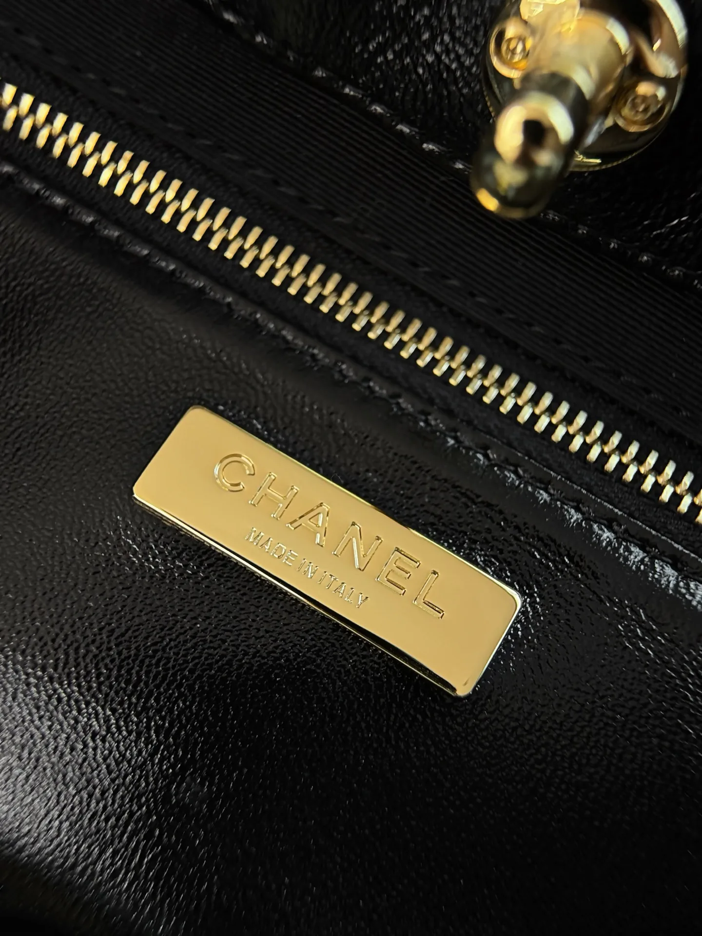 Women's Classic Handbags CHANEL 18148014