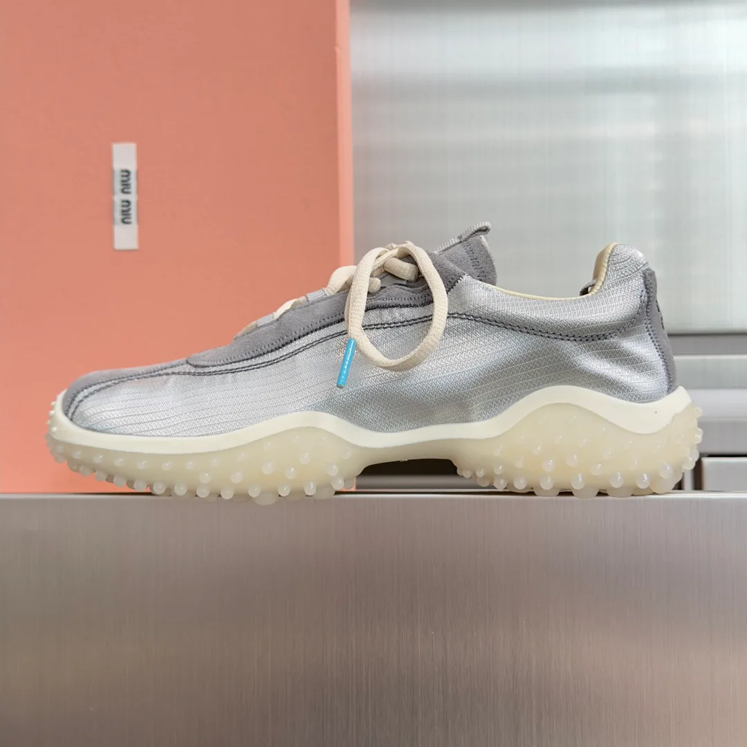 Women's Sneakers MIU MIU 17465553