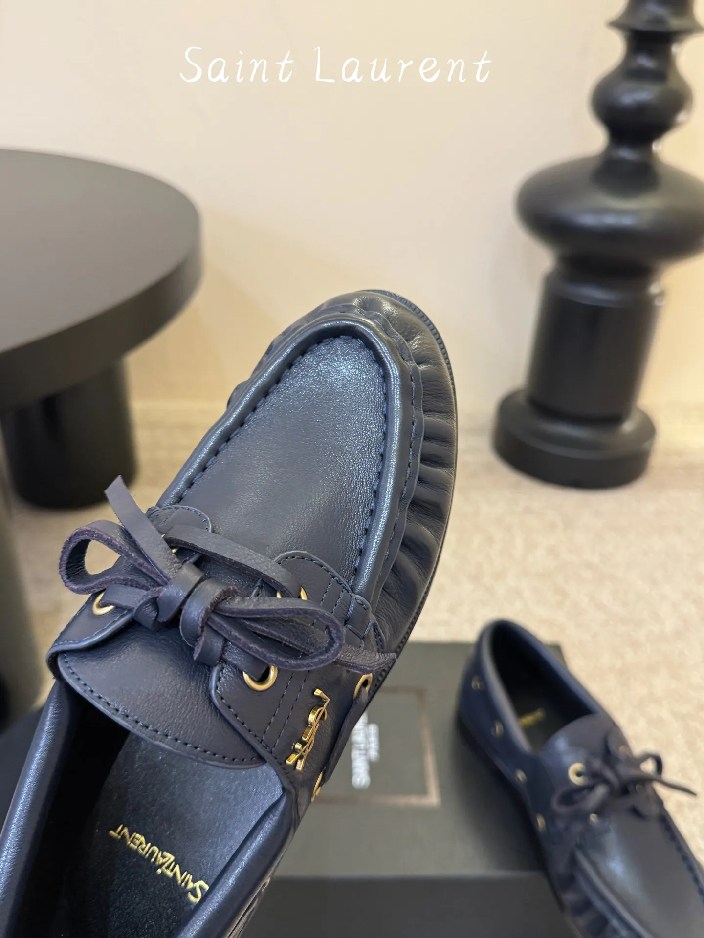 Women's Loafers And Moccasins SAINT LAURENT 18132992