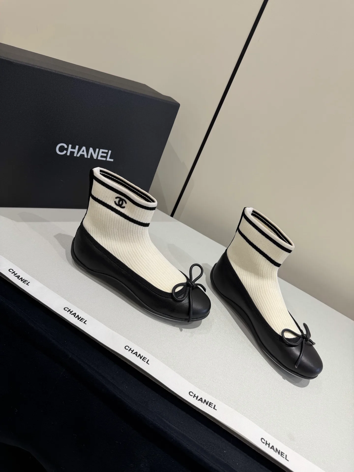 Women's Ballet Flats CHANEL 17977457