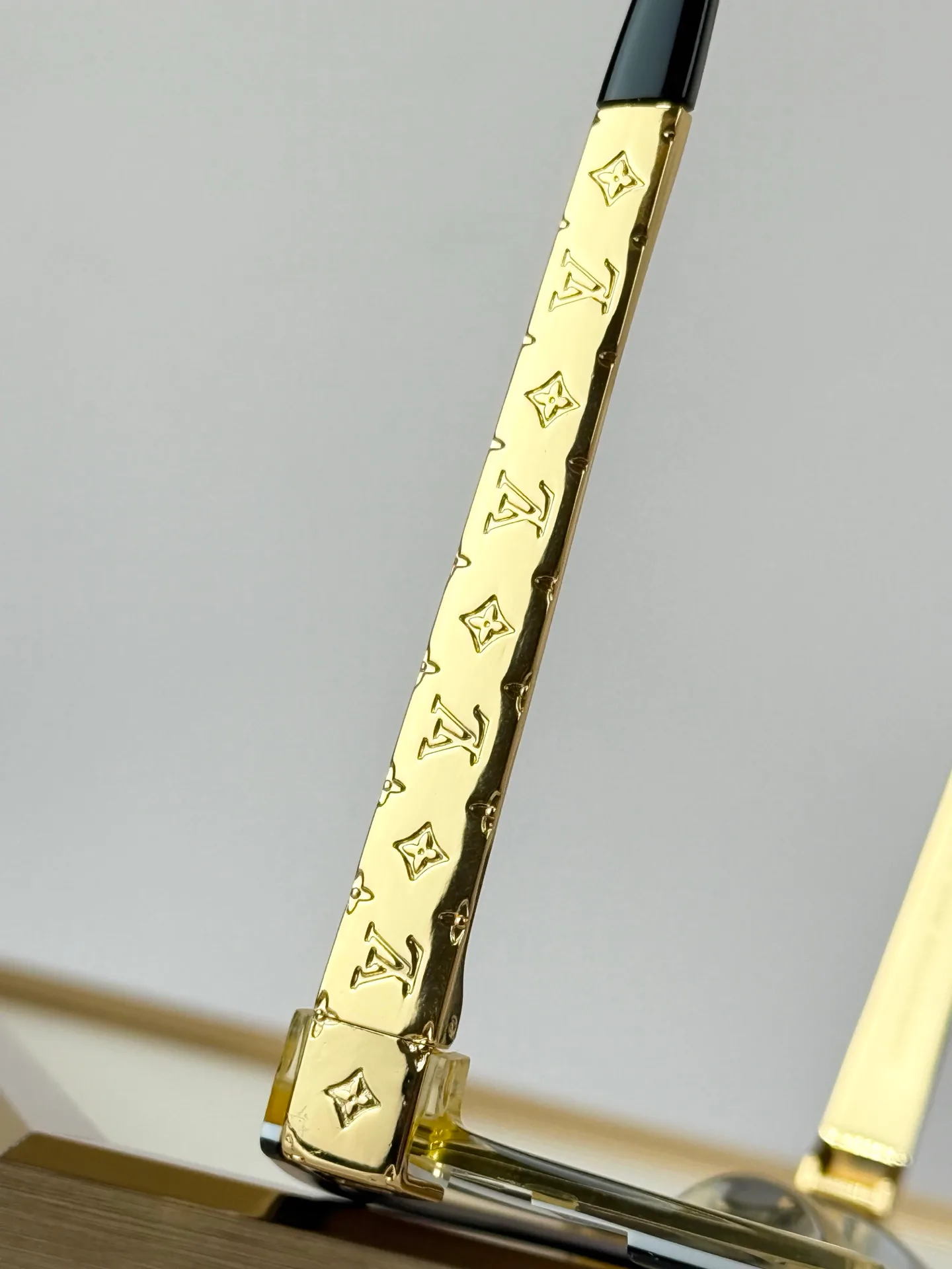 Glasses LOUIS VUITTON 18118329