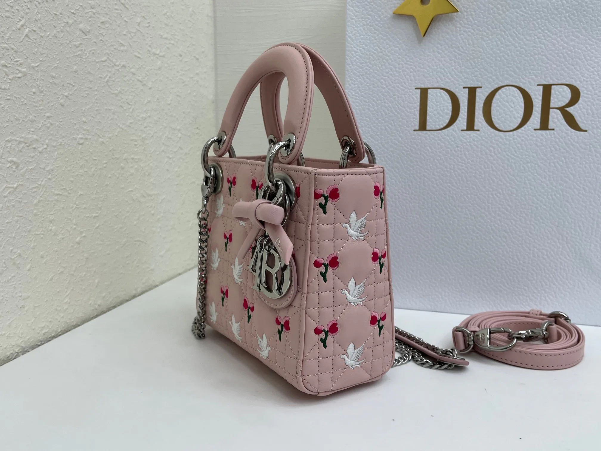 Women's Classic Handbags CHRISTIAN DIOR 17407064