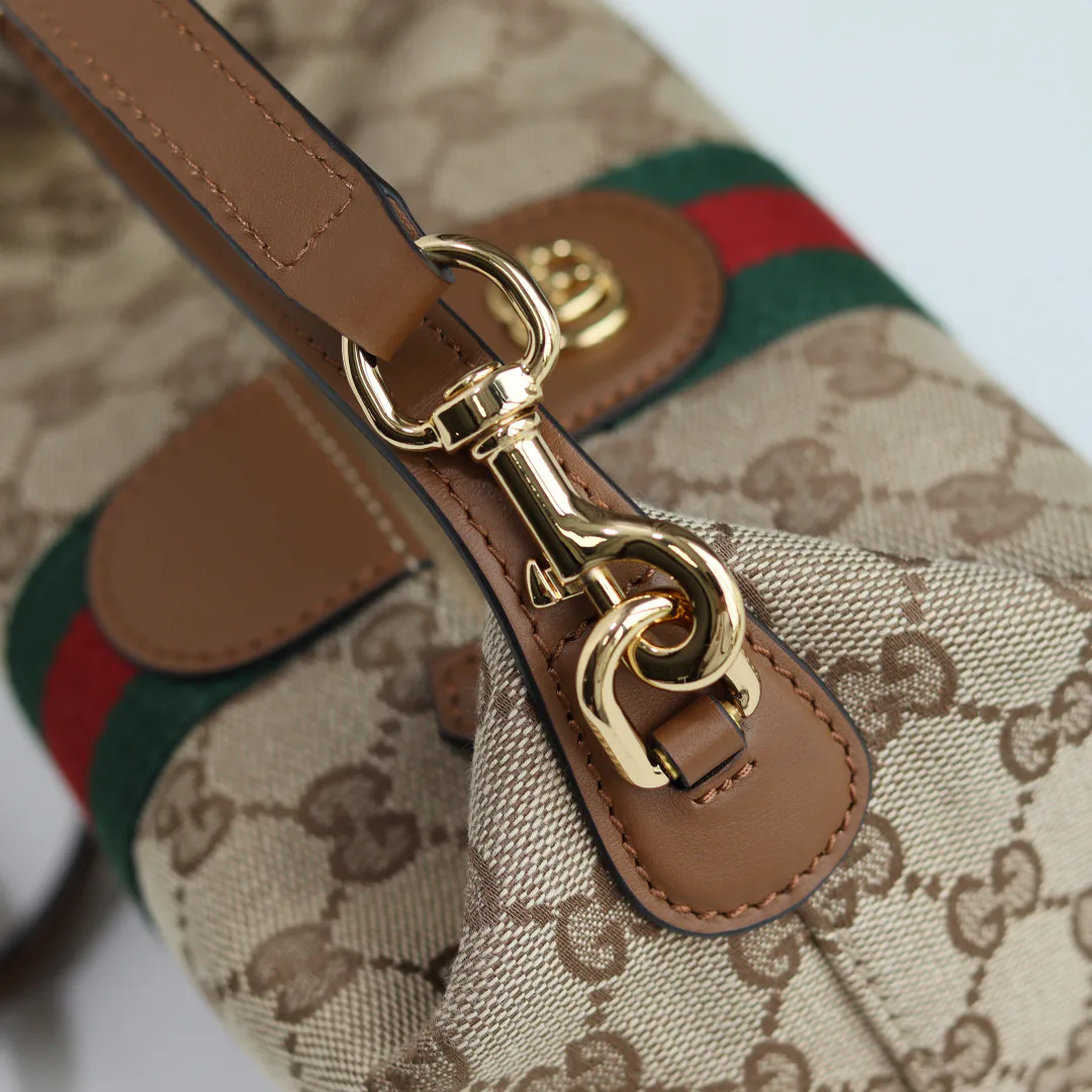 Women's Classic Handbags GUCCI 17947487