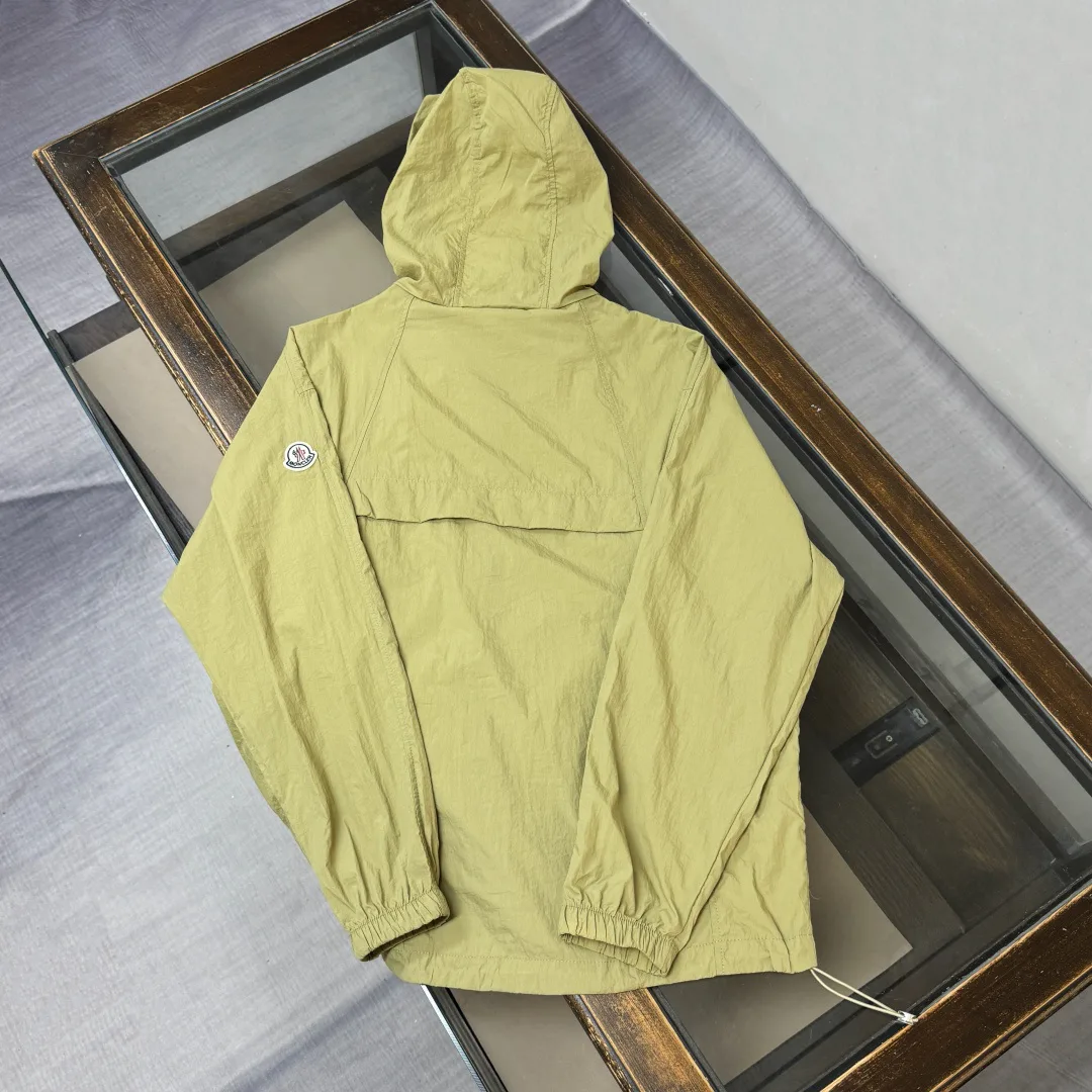 Men's Jackets And Down Jackets MONCLER 17286063