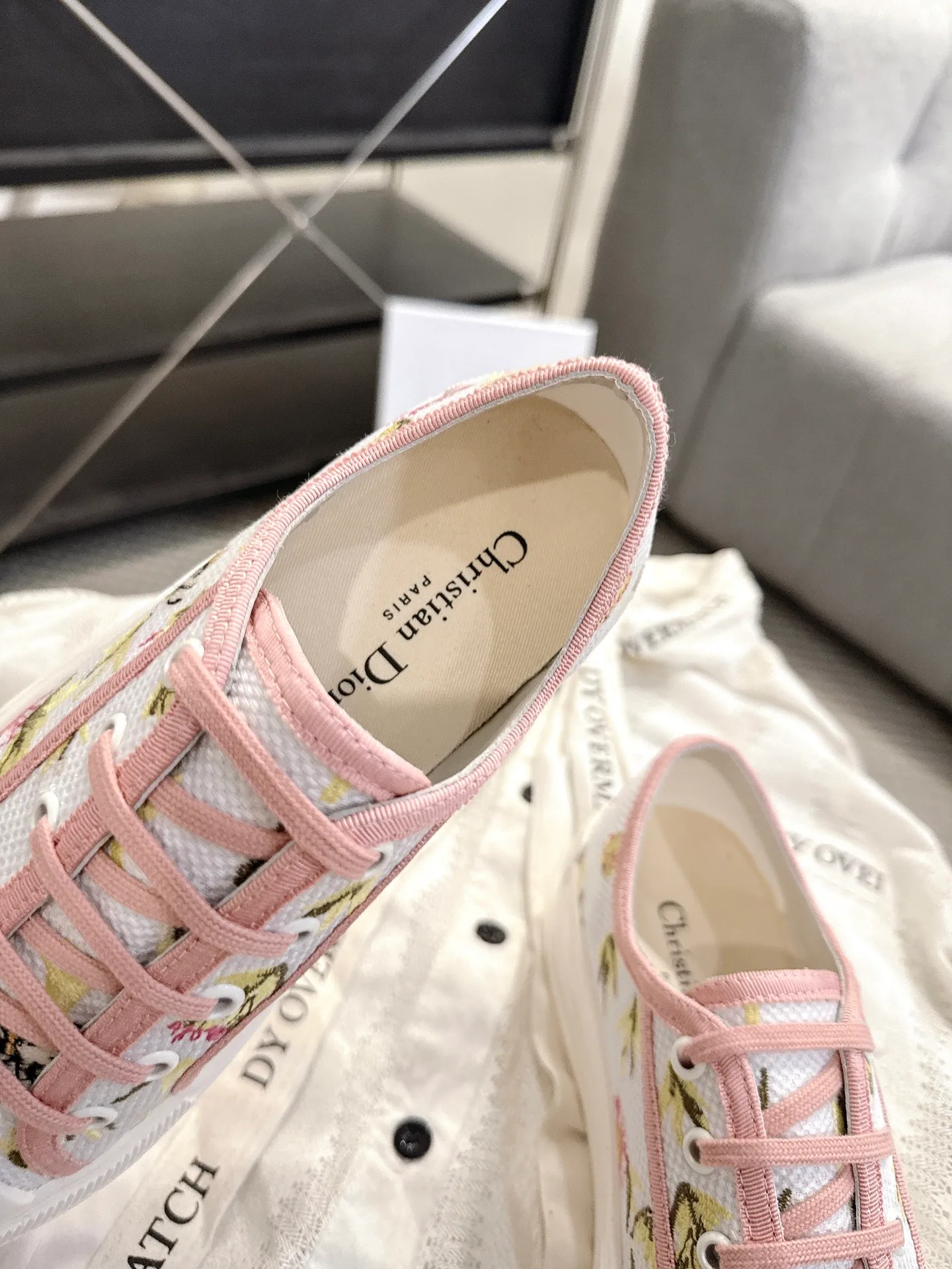 Women's Sneakers CHRISTIAN DIOR 18034441