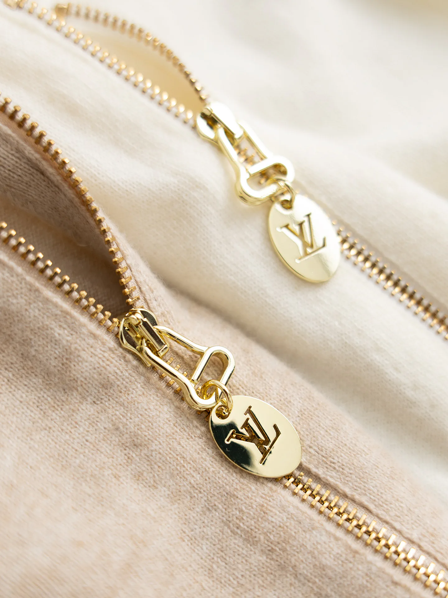 Women's Sweatshirts And Hoodies LOUIS VUITTON 18028378