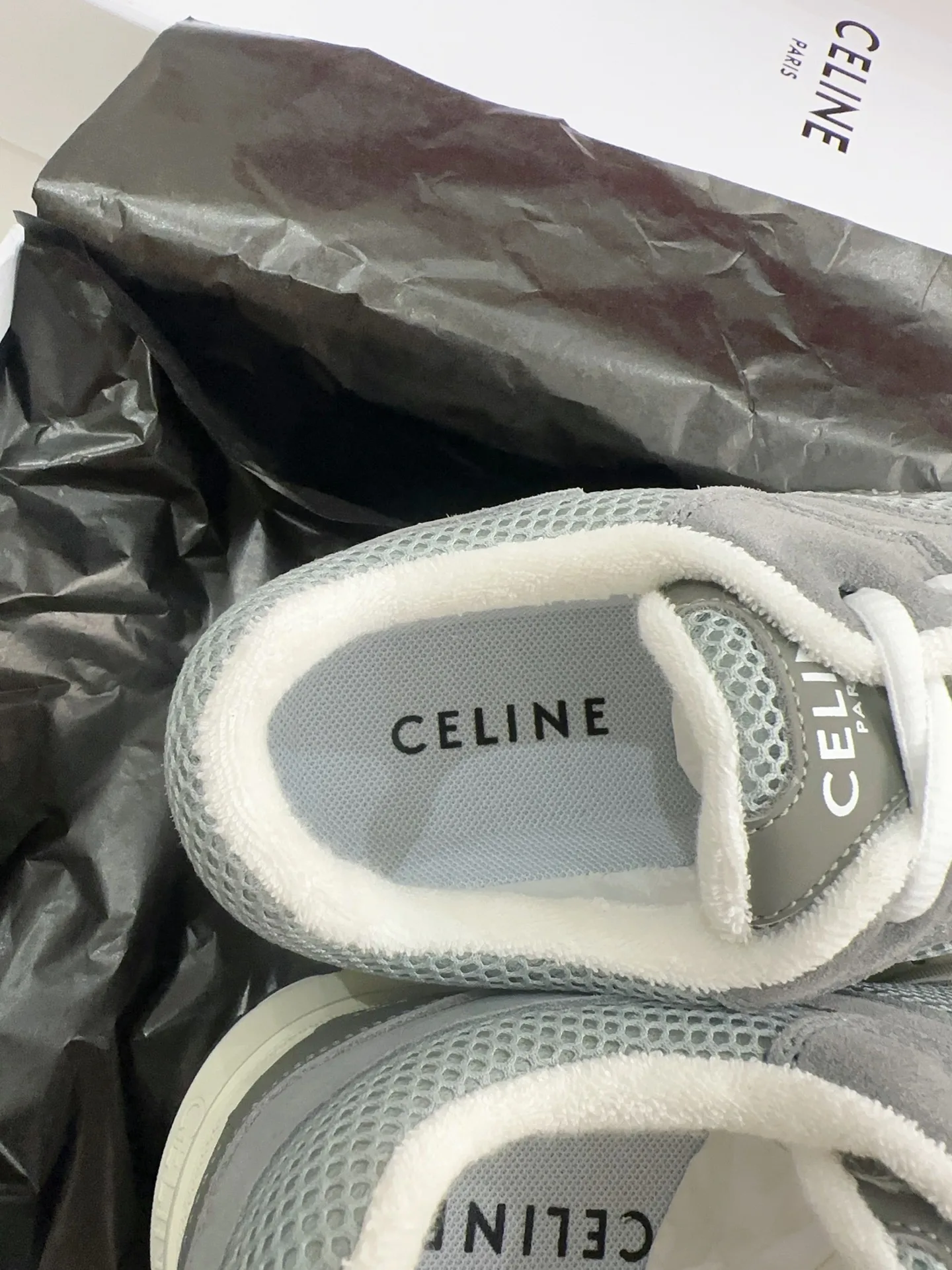 Women's Sneakers CELINE 18041134