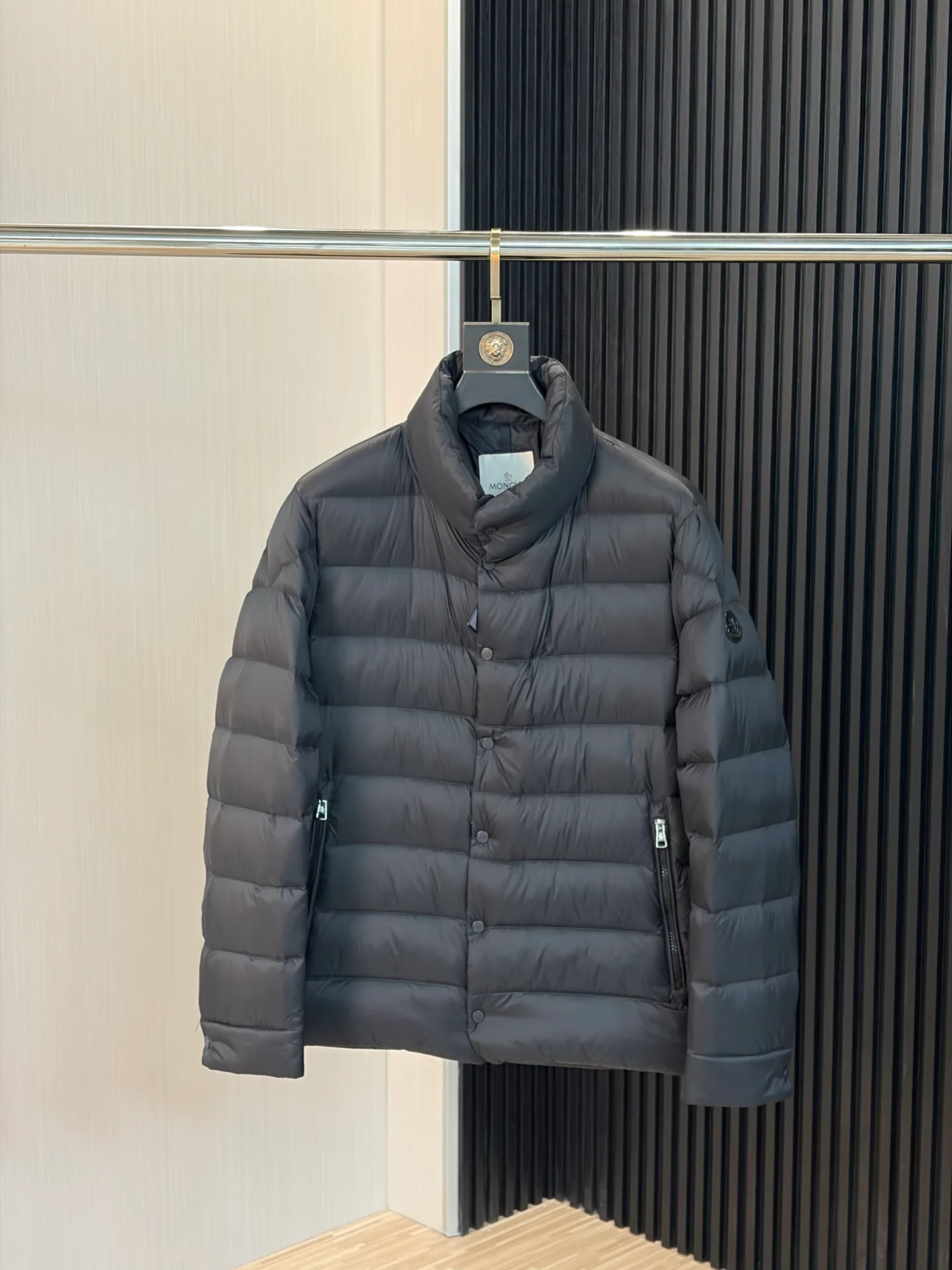 Men's Jackets And Down Jackets MONCLER 17868387