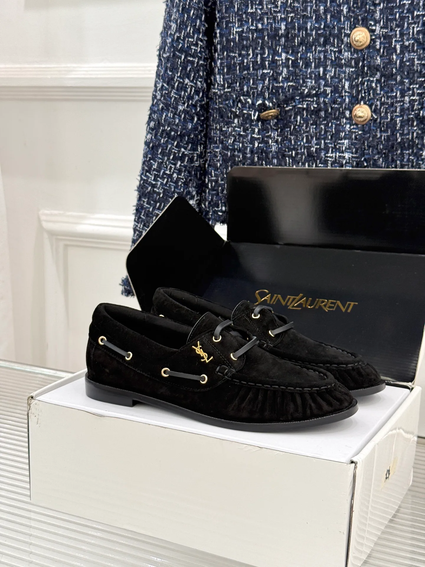 Women's Loafers And Moccasins SAINT LAURENT 18142752
