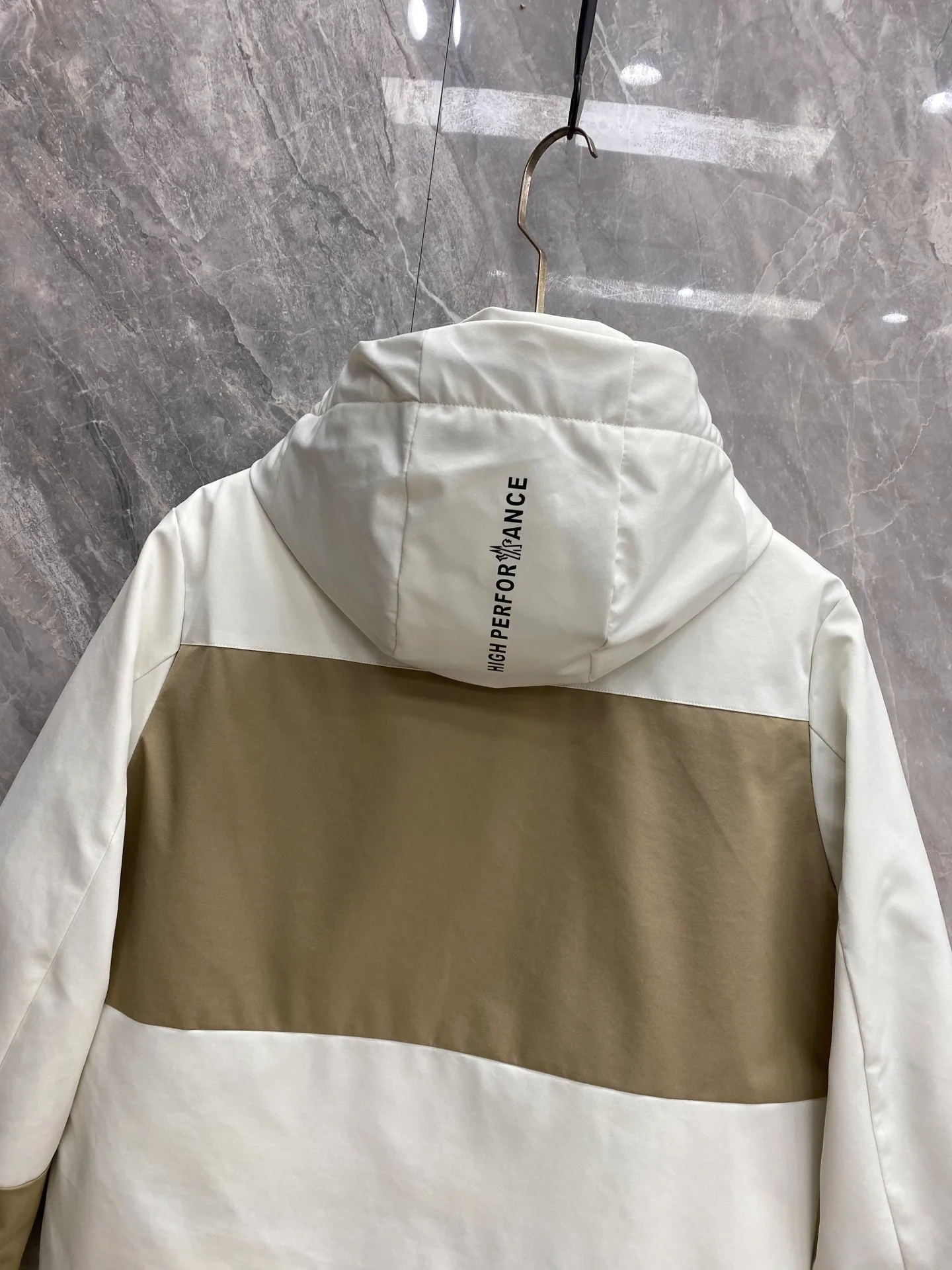 Men's Jackets And Down Jackets MONCLER 18348632