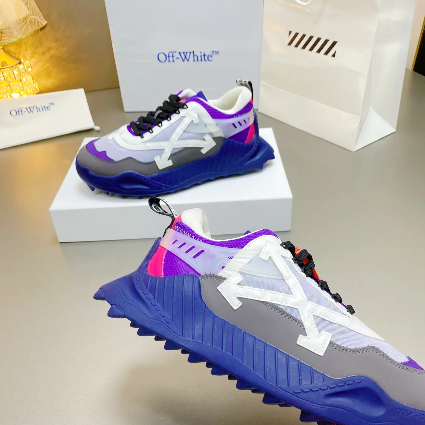 Women's Sneakers OFF-WHITE 17530541
