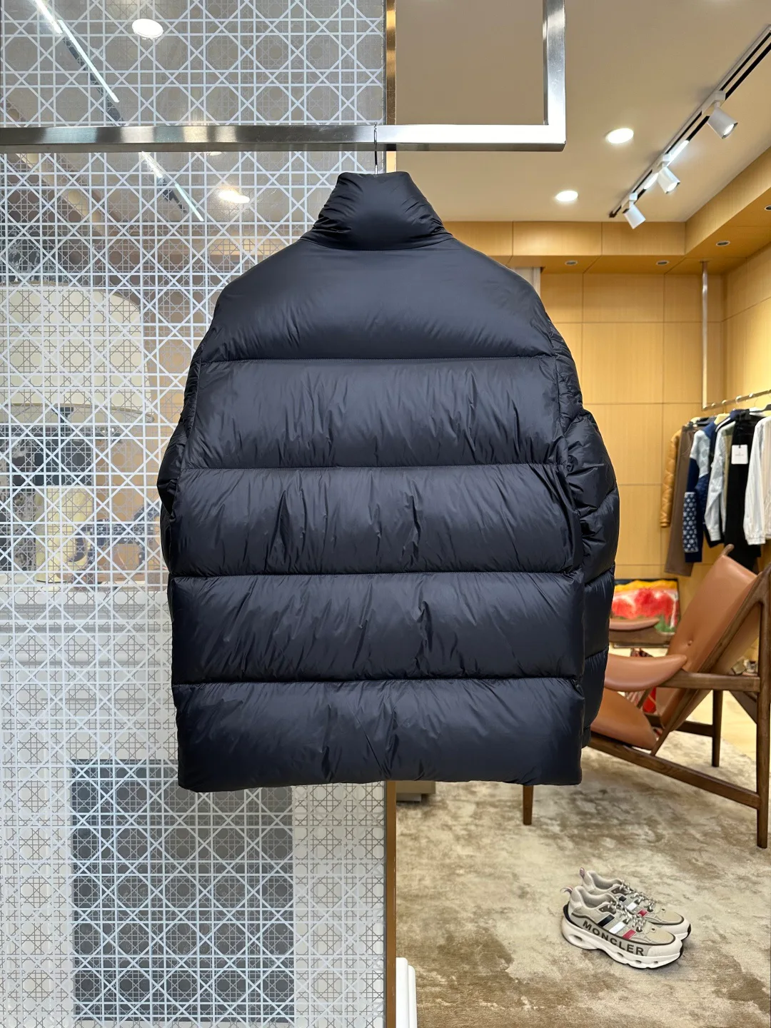 Men's Jackets And Down Jackets MONCLER 18260899