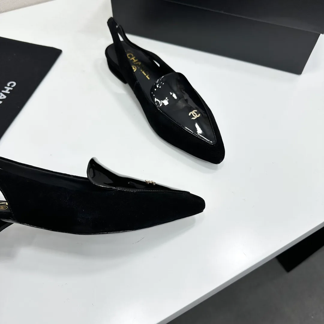 Women's Heels CHANEL 18083698