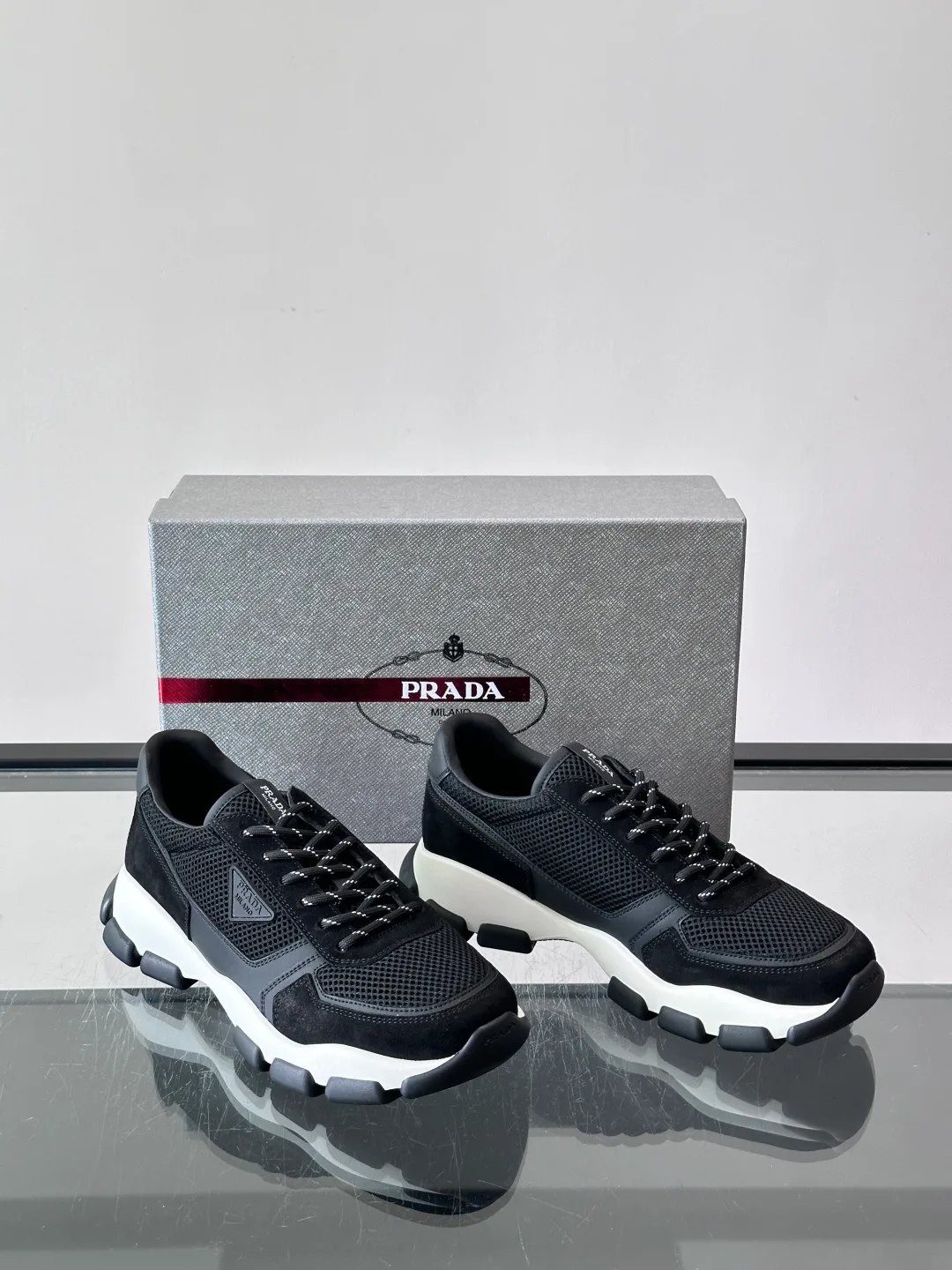 Men's Sneakers PRADA 18102779