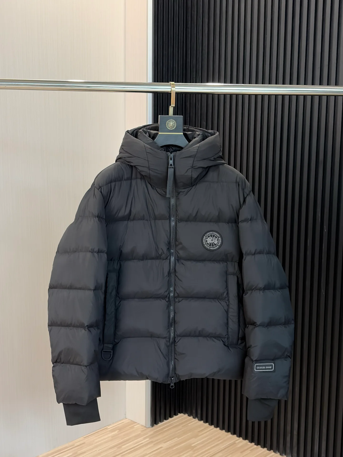 Women's Jackets And Down Jackets CANADA GOOSE 18391748