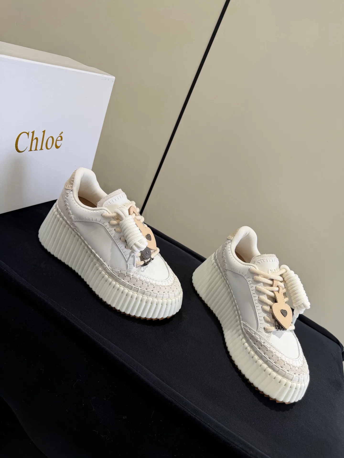 Women's Sneakers CHLOE 18420831