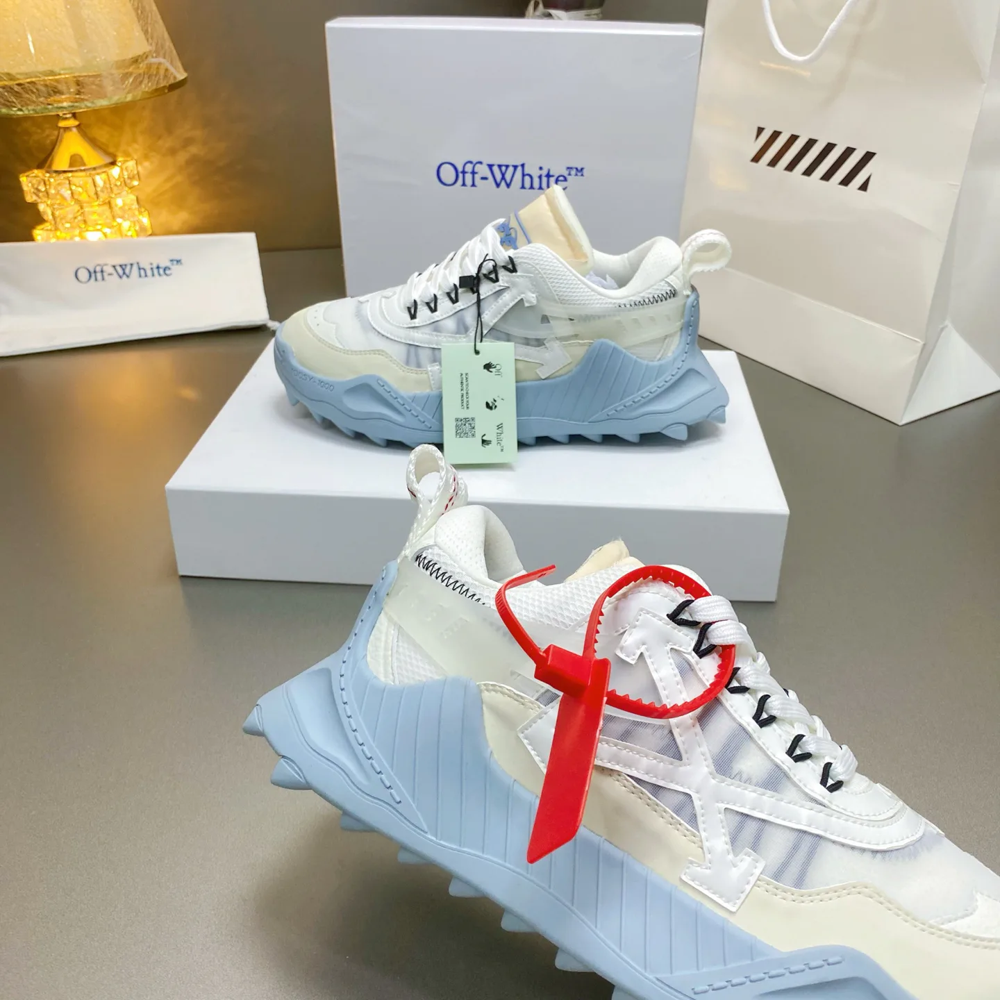 Women's Sneakers OFF-WHITE 17530536