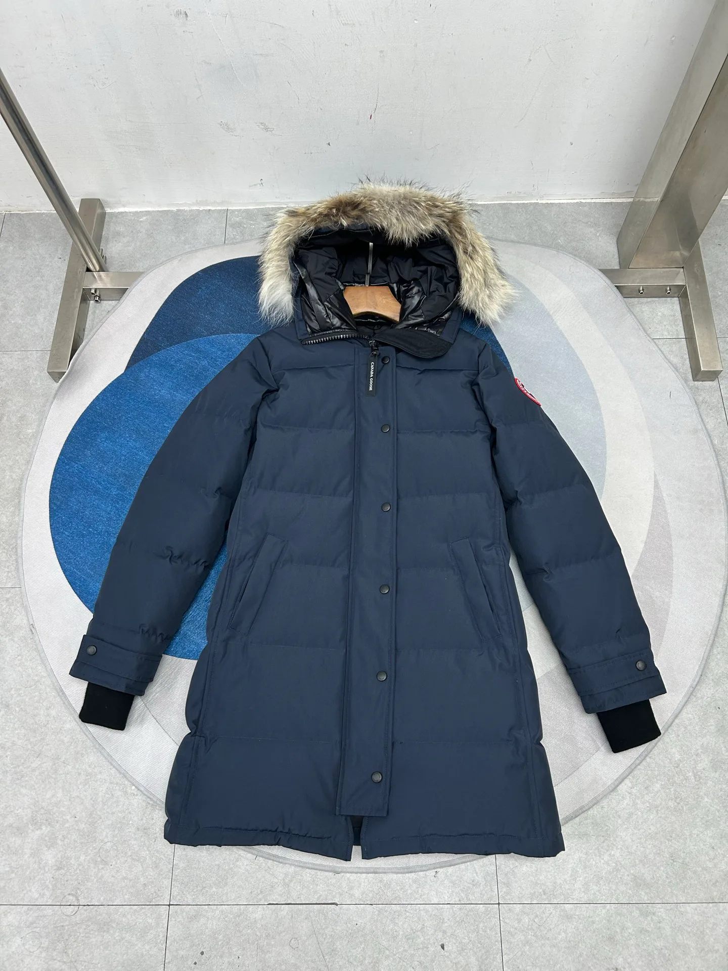 Women's Jackets And Down Jackets CANADA GOOSE 18007221