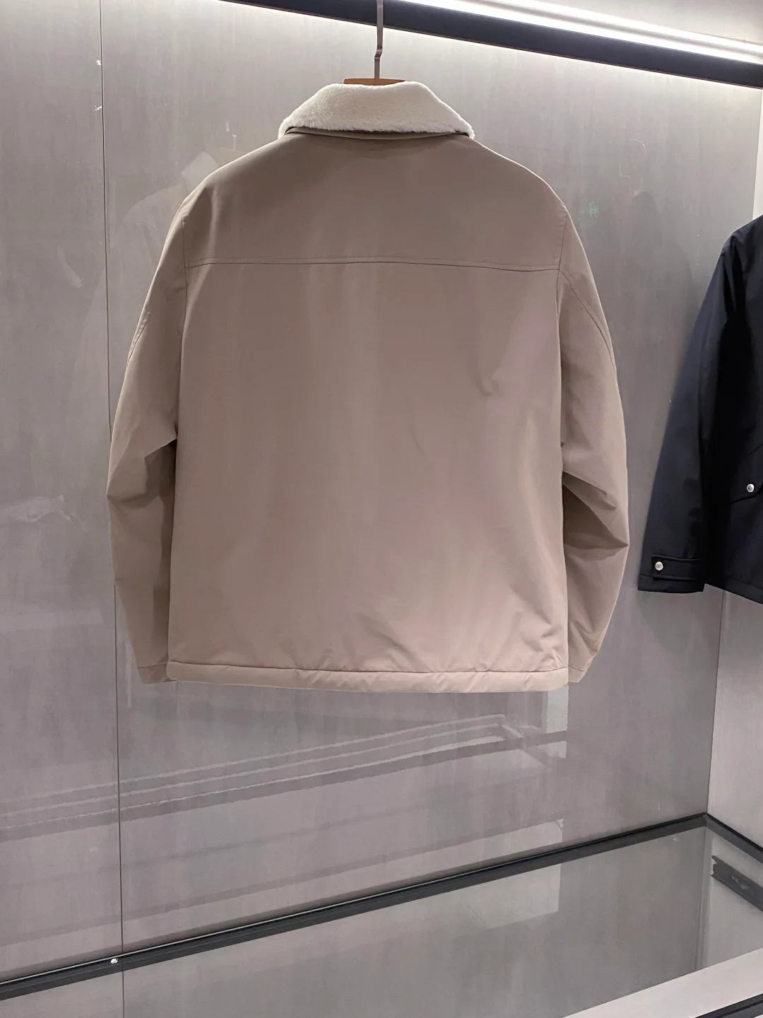 Куртки И Пуховики Мужские Brunello Cucinelli 18572294
