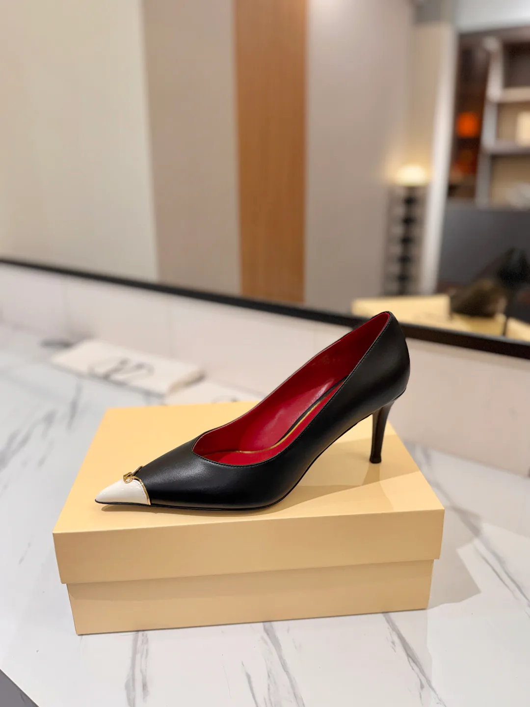 Women's Heels VALENTINO 18134933