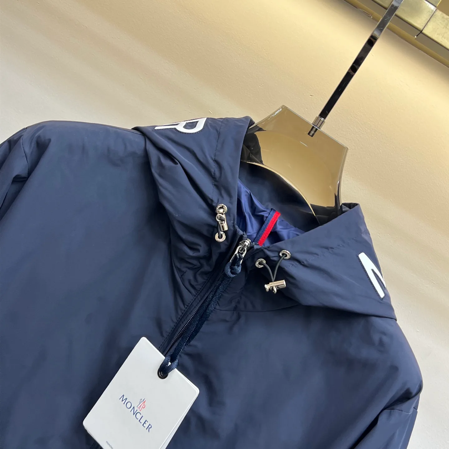 Women's Jackets And Down Jackets MONCLER 17340718