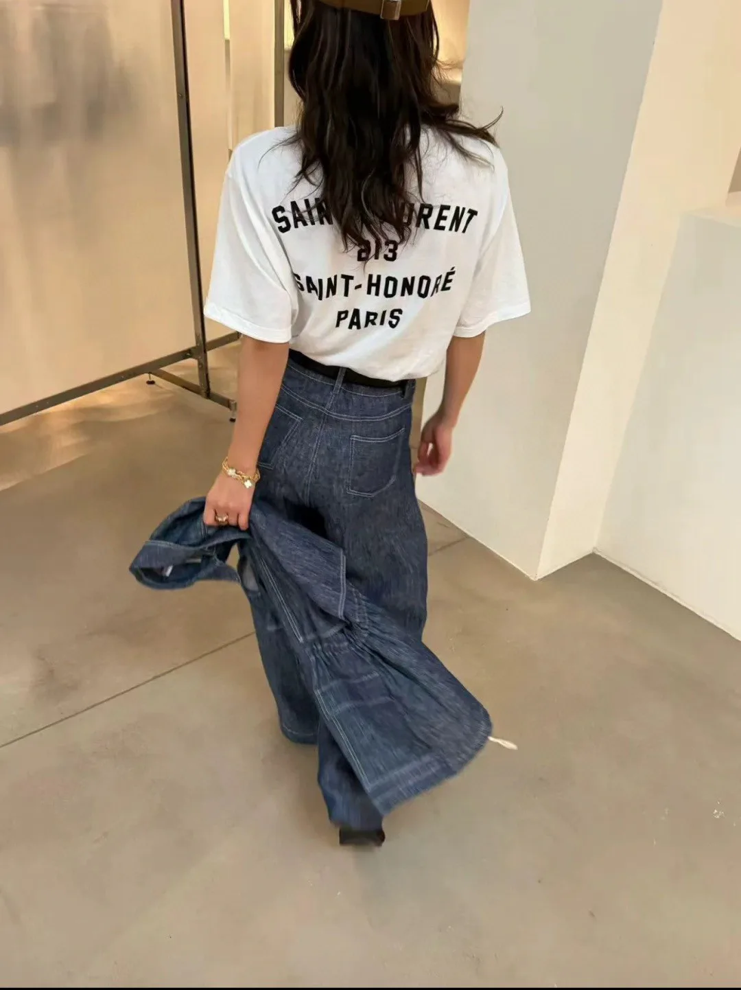 Women's T-Shirts SAINT LAURENT 17153005