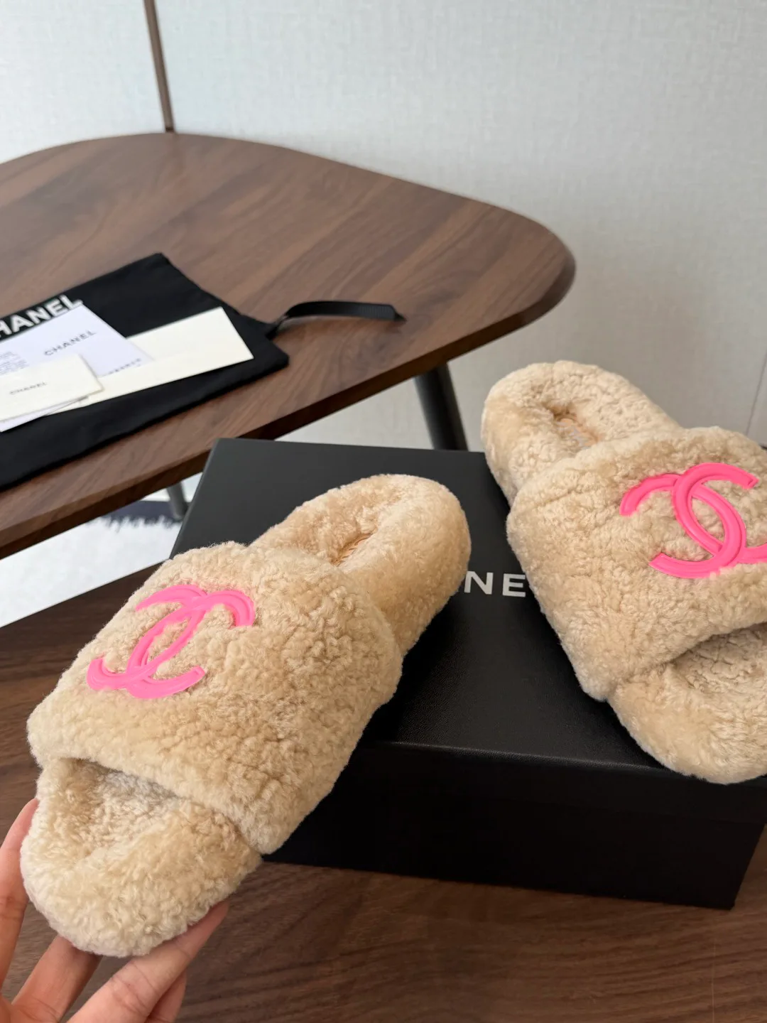 Women's Slippers CHANEL 18357266