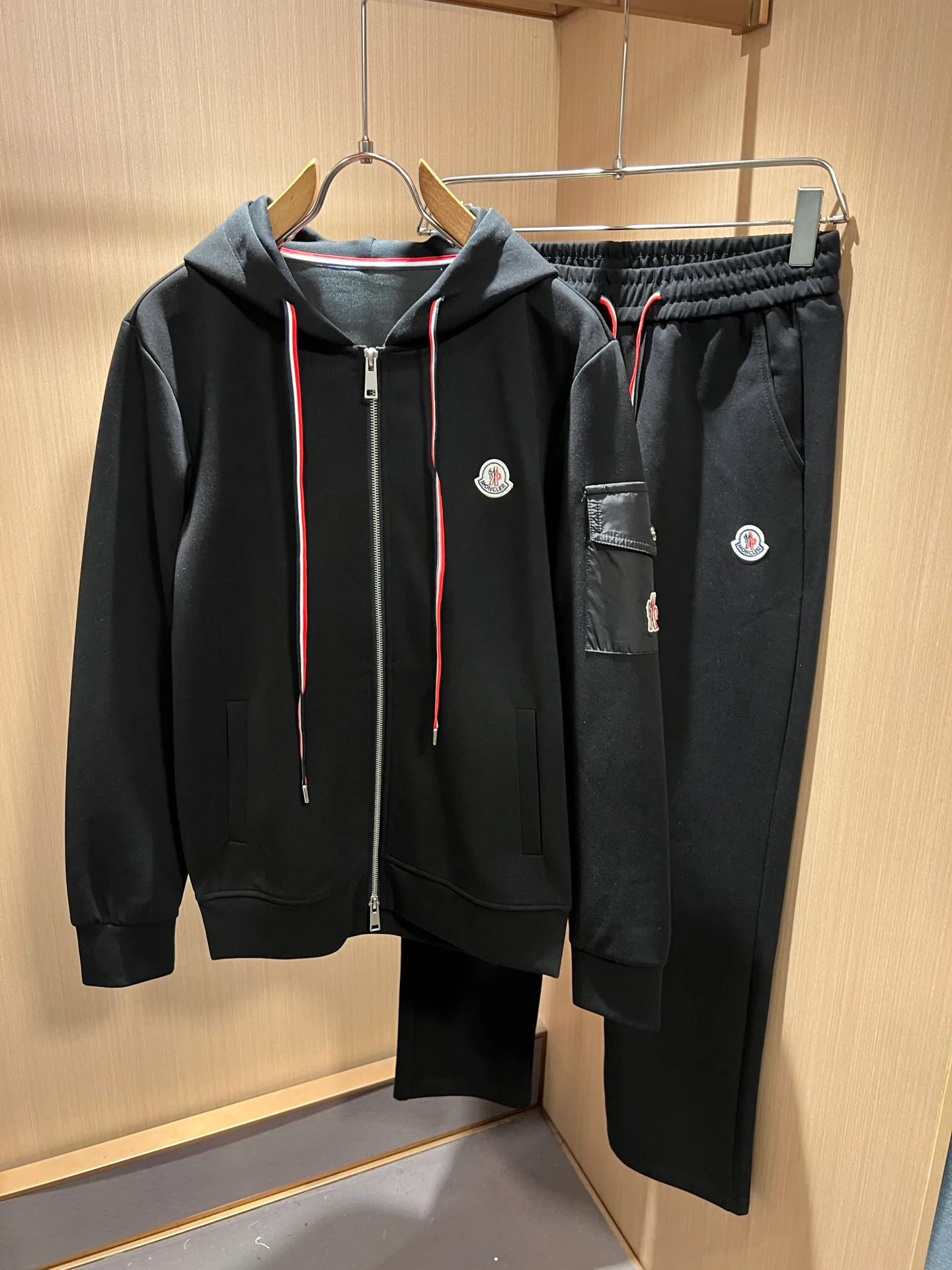 Men's Tracksuits MONCLER 18446426
