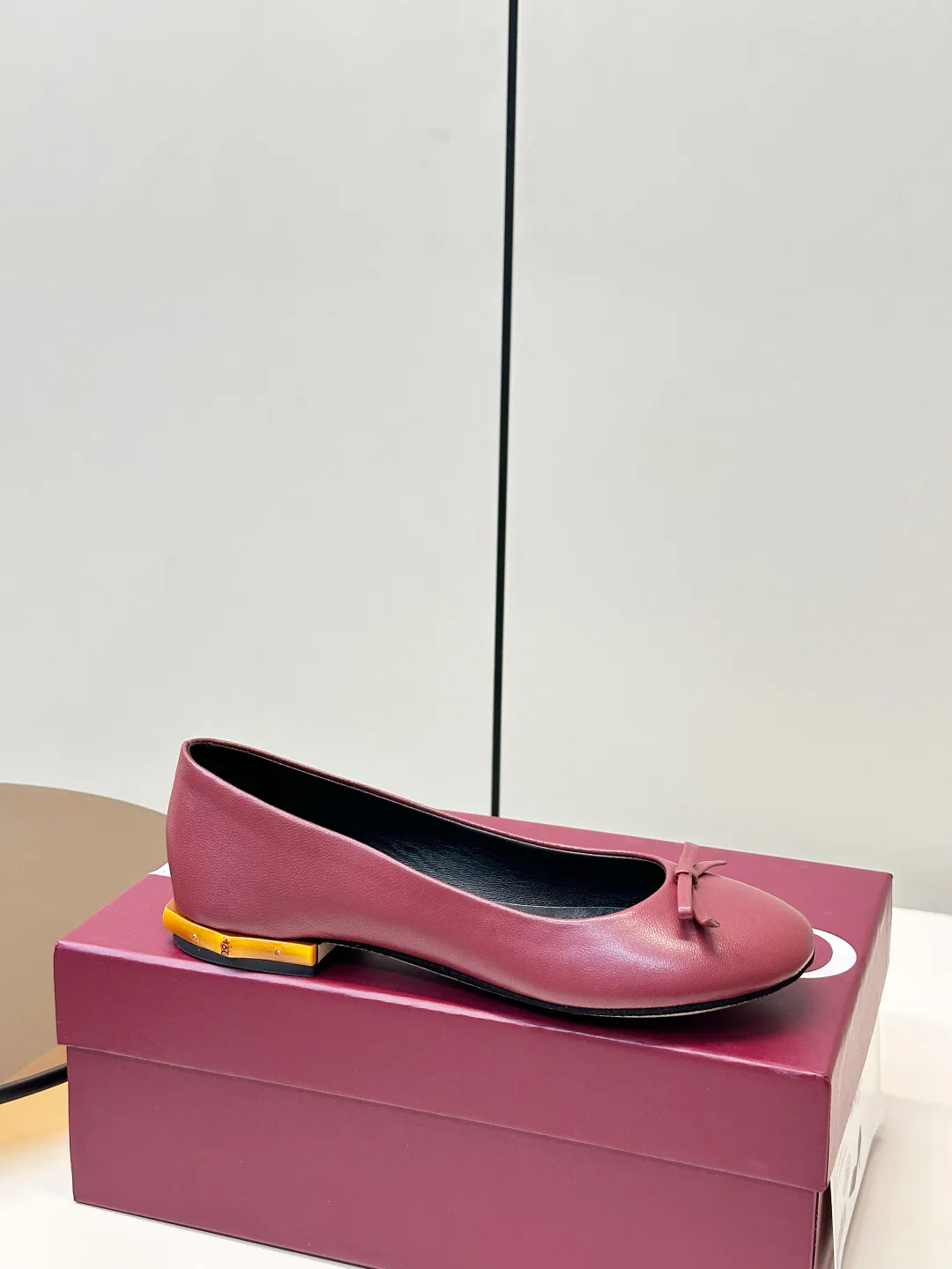 Women's Ballet Flats GUCCI 18079729