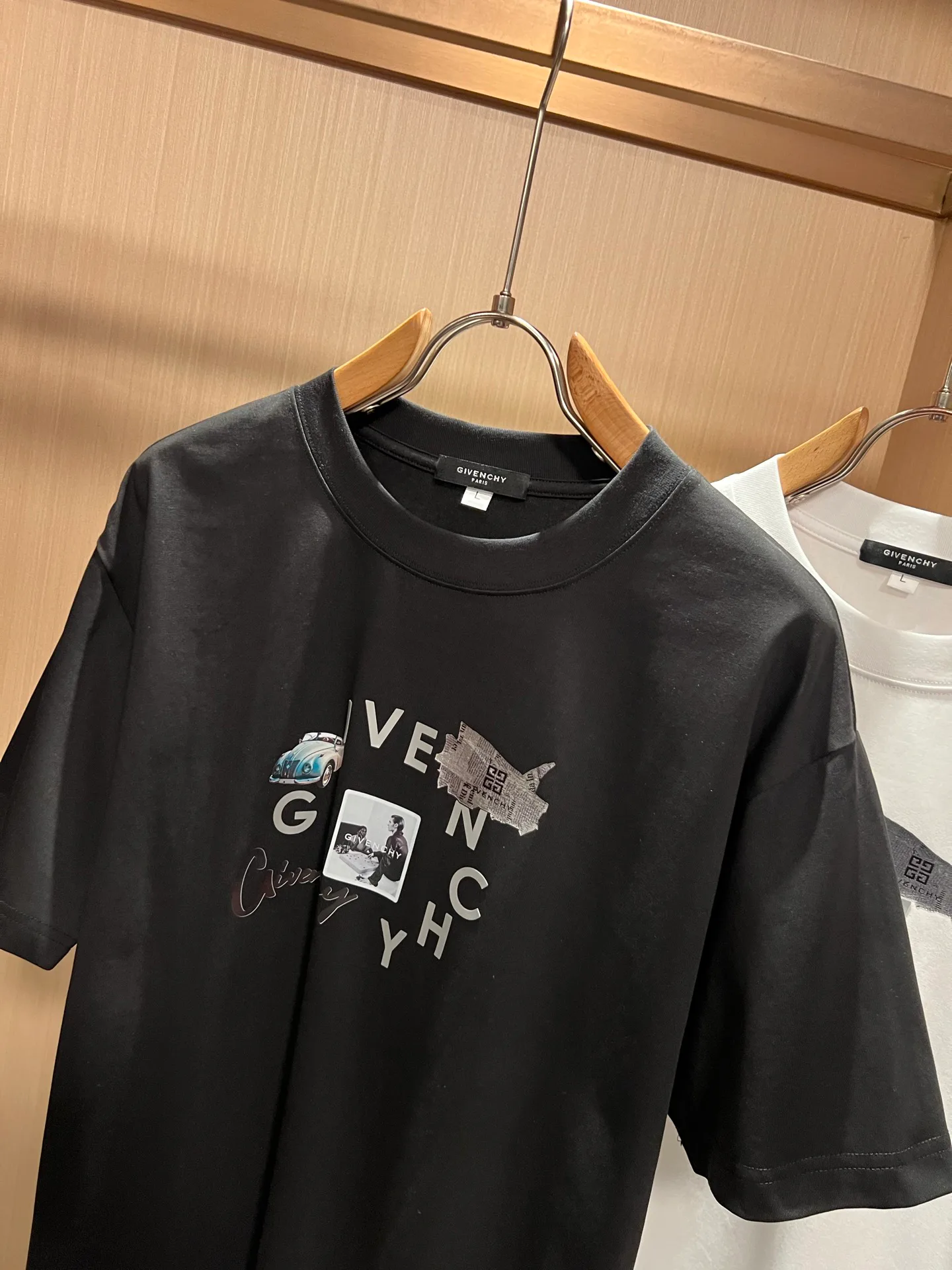 Men's T-Shirts GIVENCHY 18343328