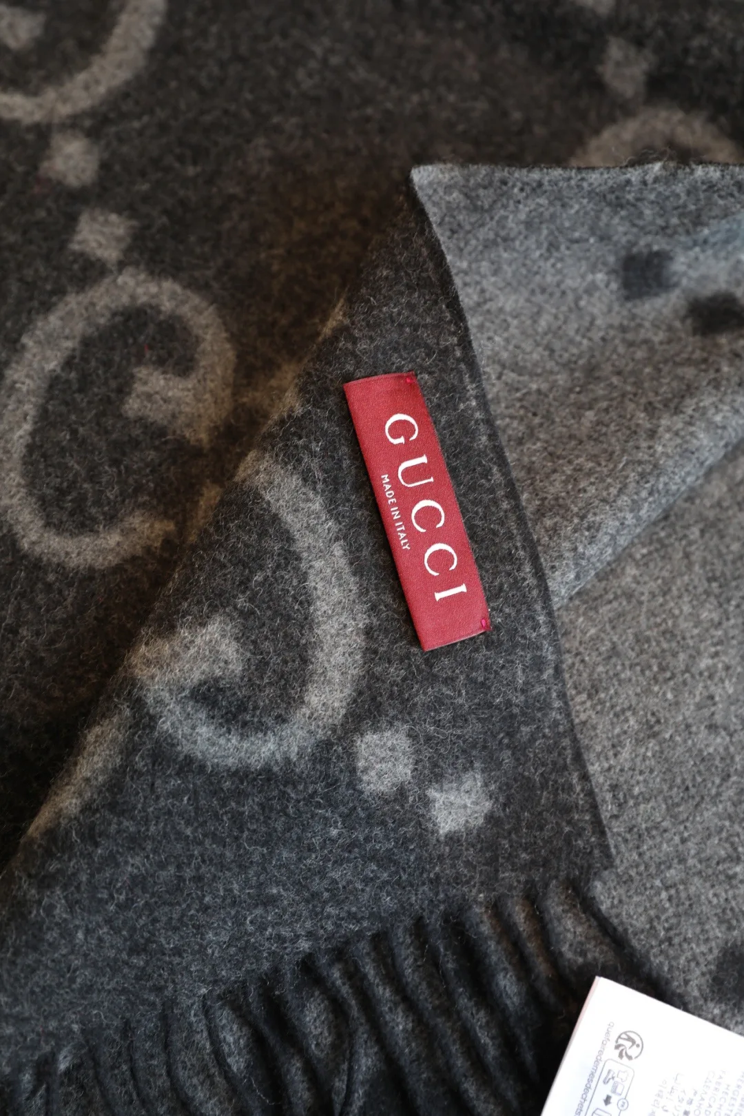 Scarves GUCCI 18265971