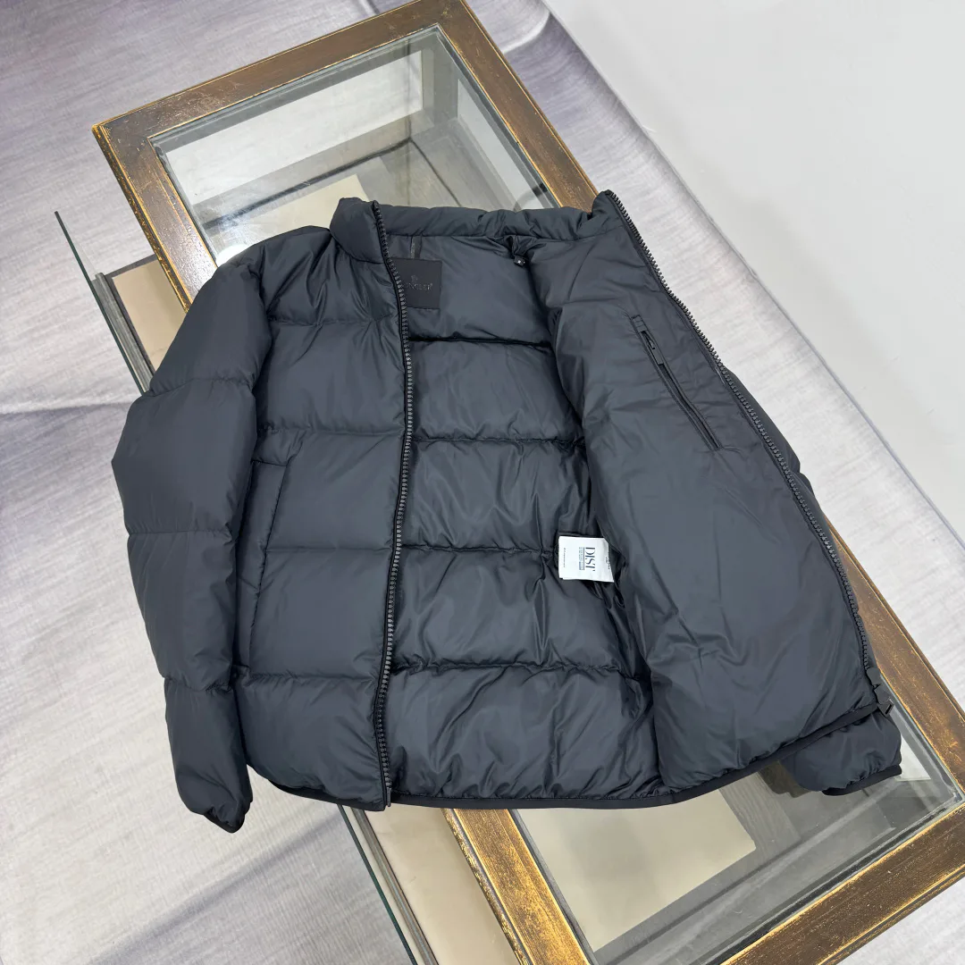 Men's Jackets And Down Jackets MONCLER 17827397