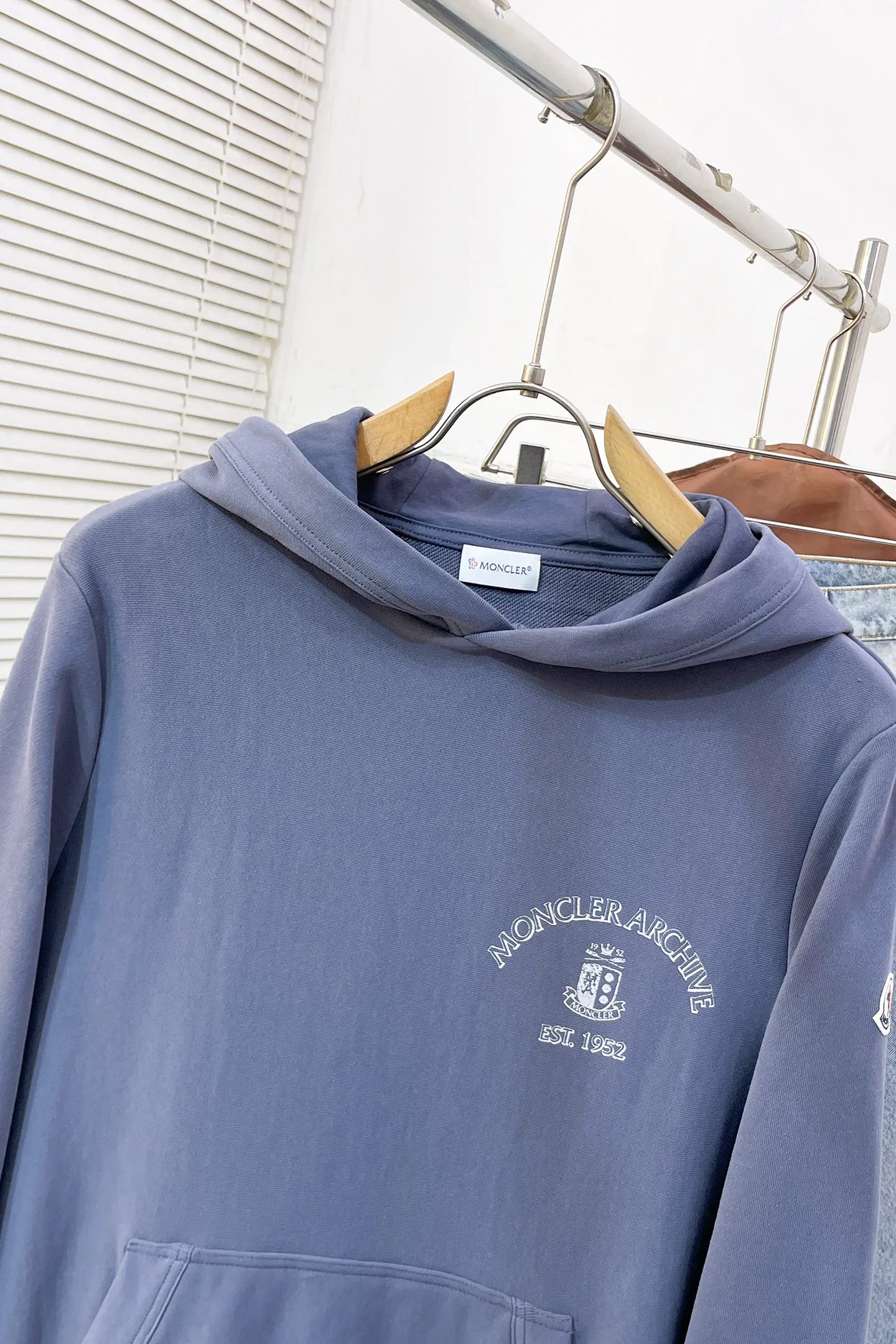 Men's Sweatshirts And Hoodies MONCLER 17600554