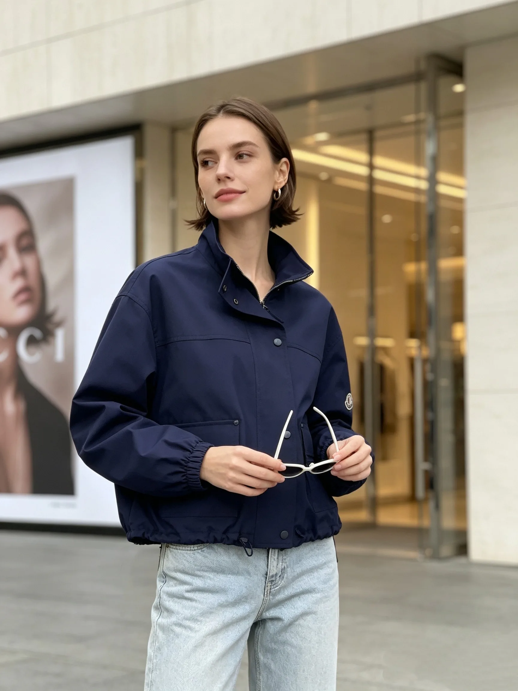 Women's Jackets And Down Jackets MONCLER 17986483