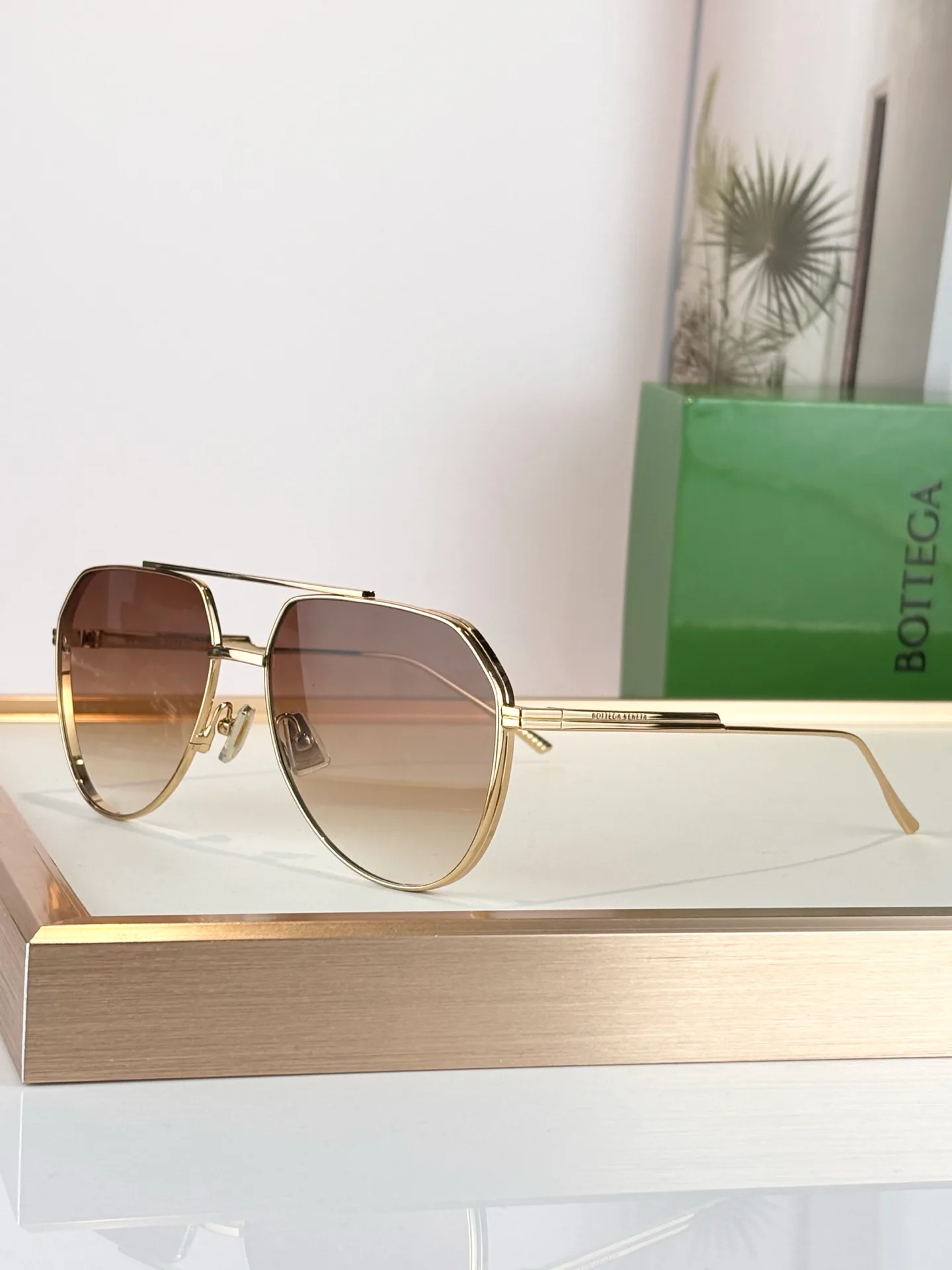 Glasses BOTTEGA VENETA 17366445