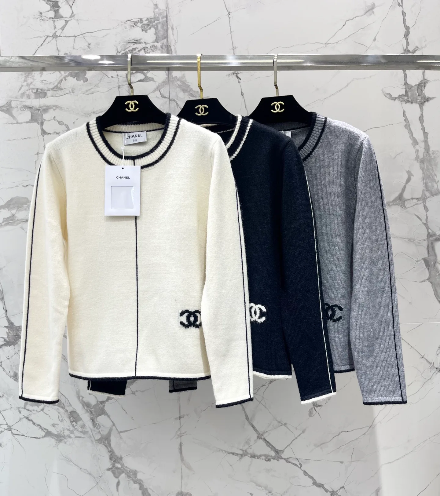 Women's Jumpers And Sweaters CHANEL 18138230