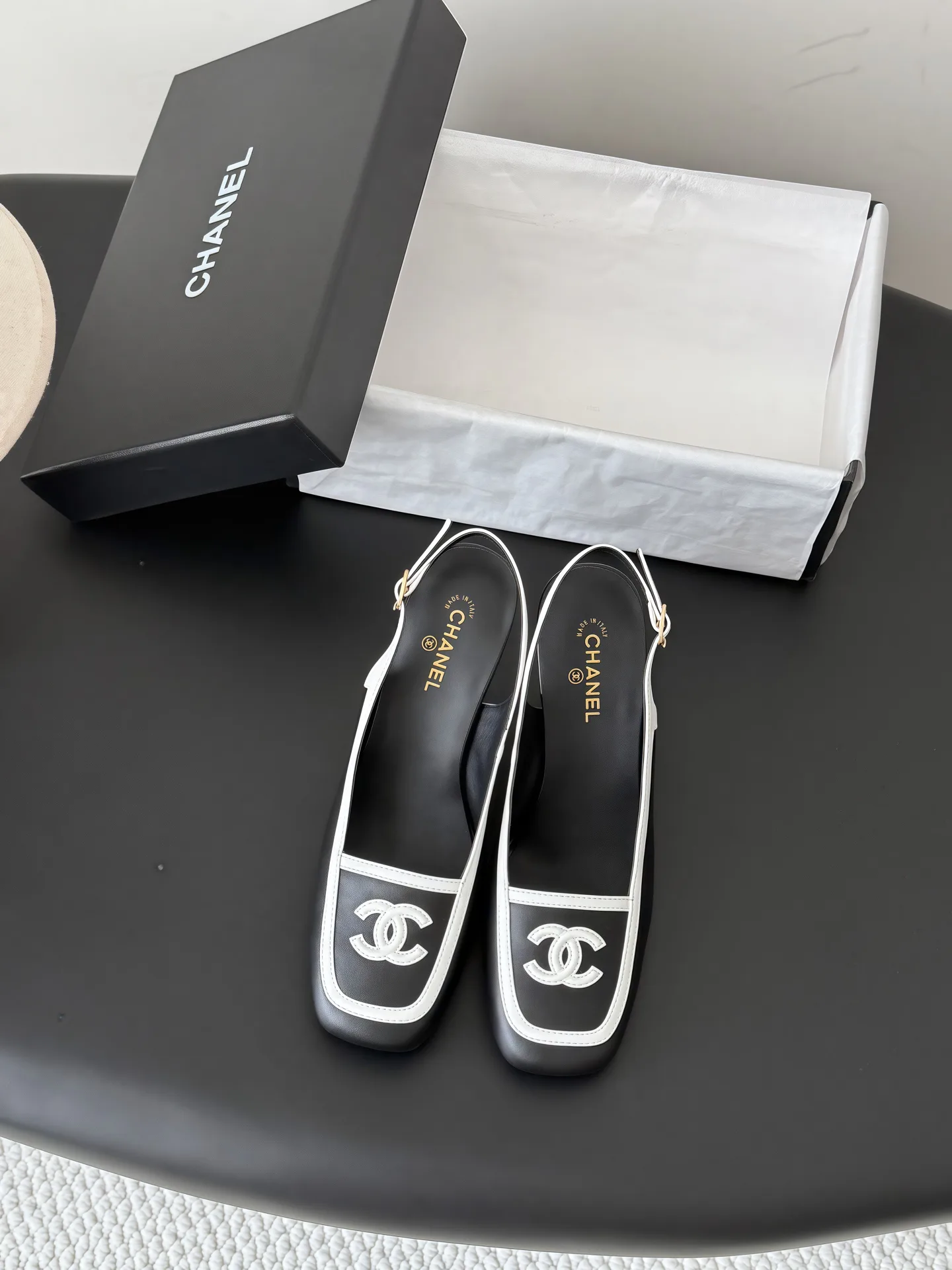 Women's Heels CHANEL 18378215