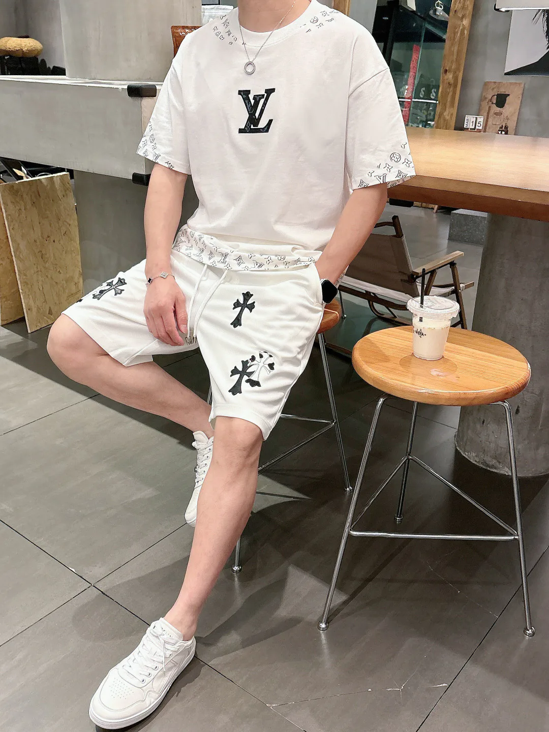 Men's Shorts CHROME HEARTS 17849571
