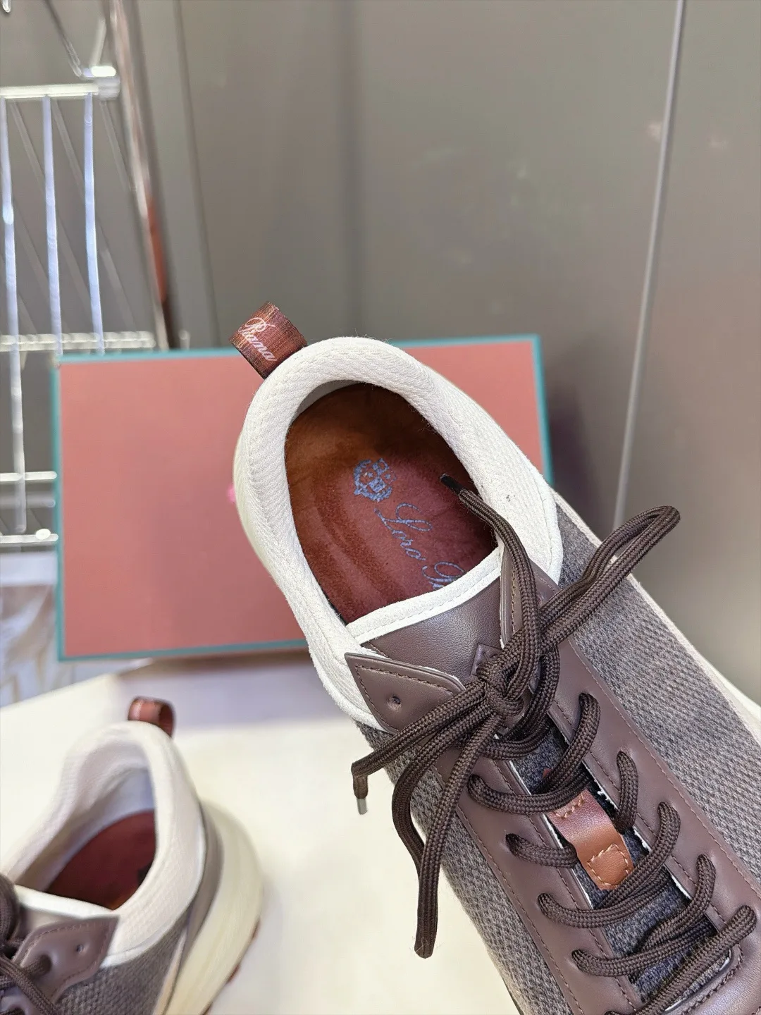 Women's Sneakers LORO PIANA 18477350