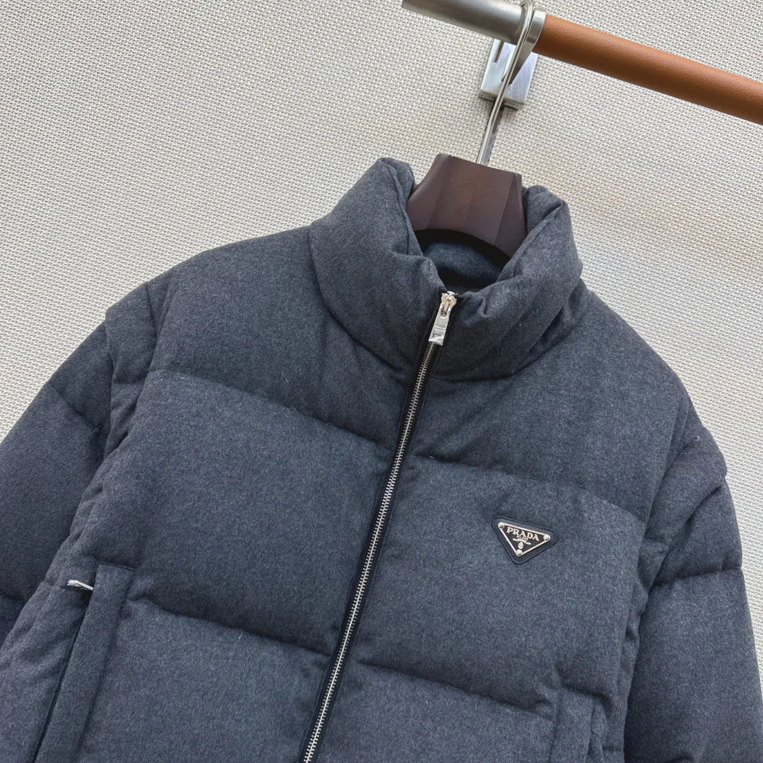 Women's Jackets And Down Jackets PRADA 18188723