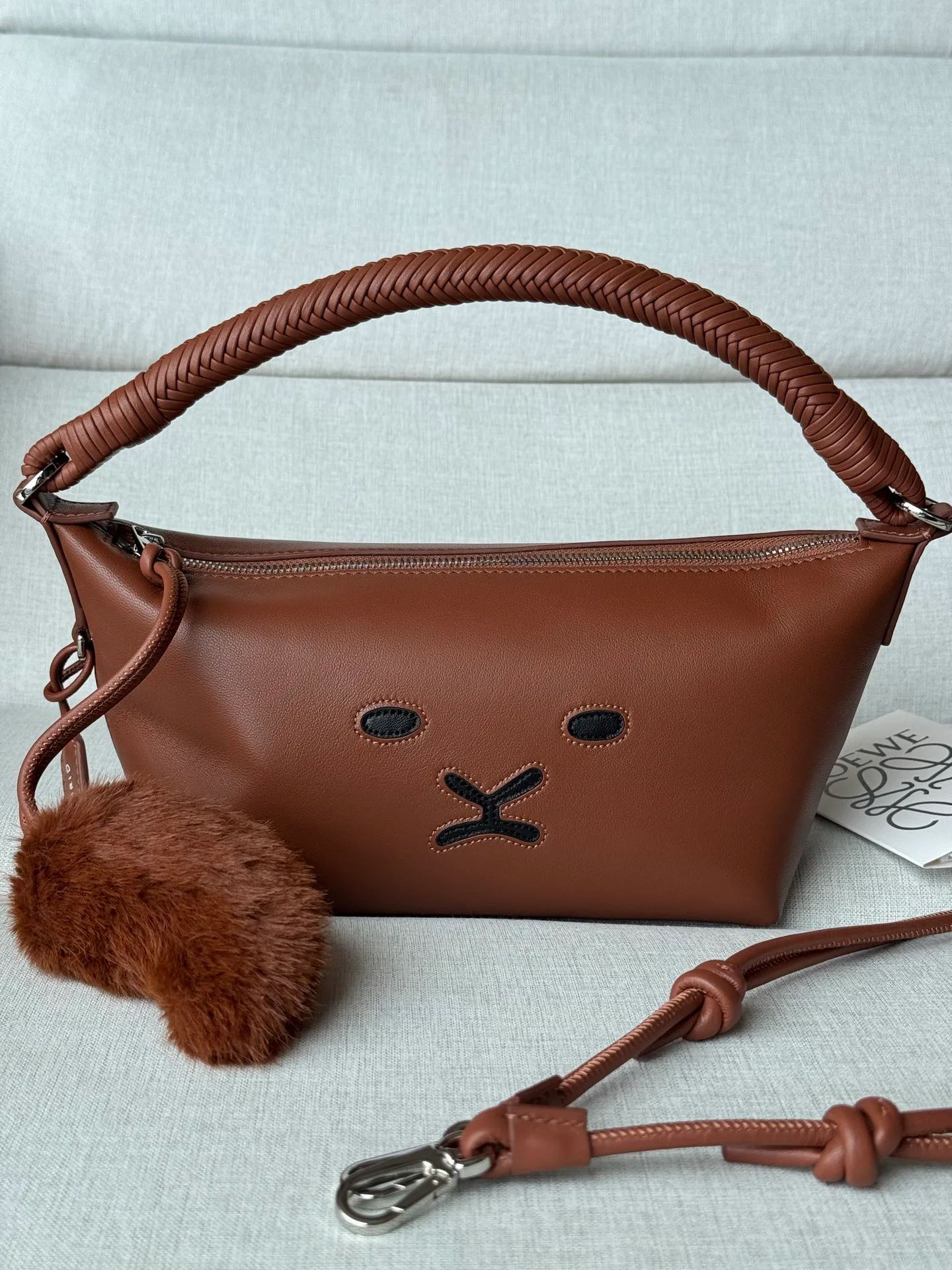 Women's Classic Handbags LOEWE 17887372