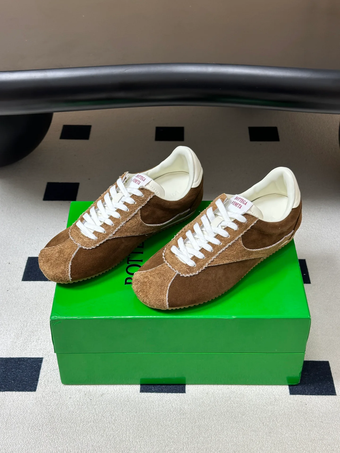 Women's Sneakers BOTTEGA VENETA 18070056