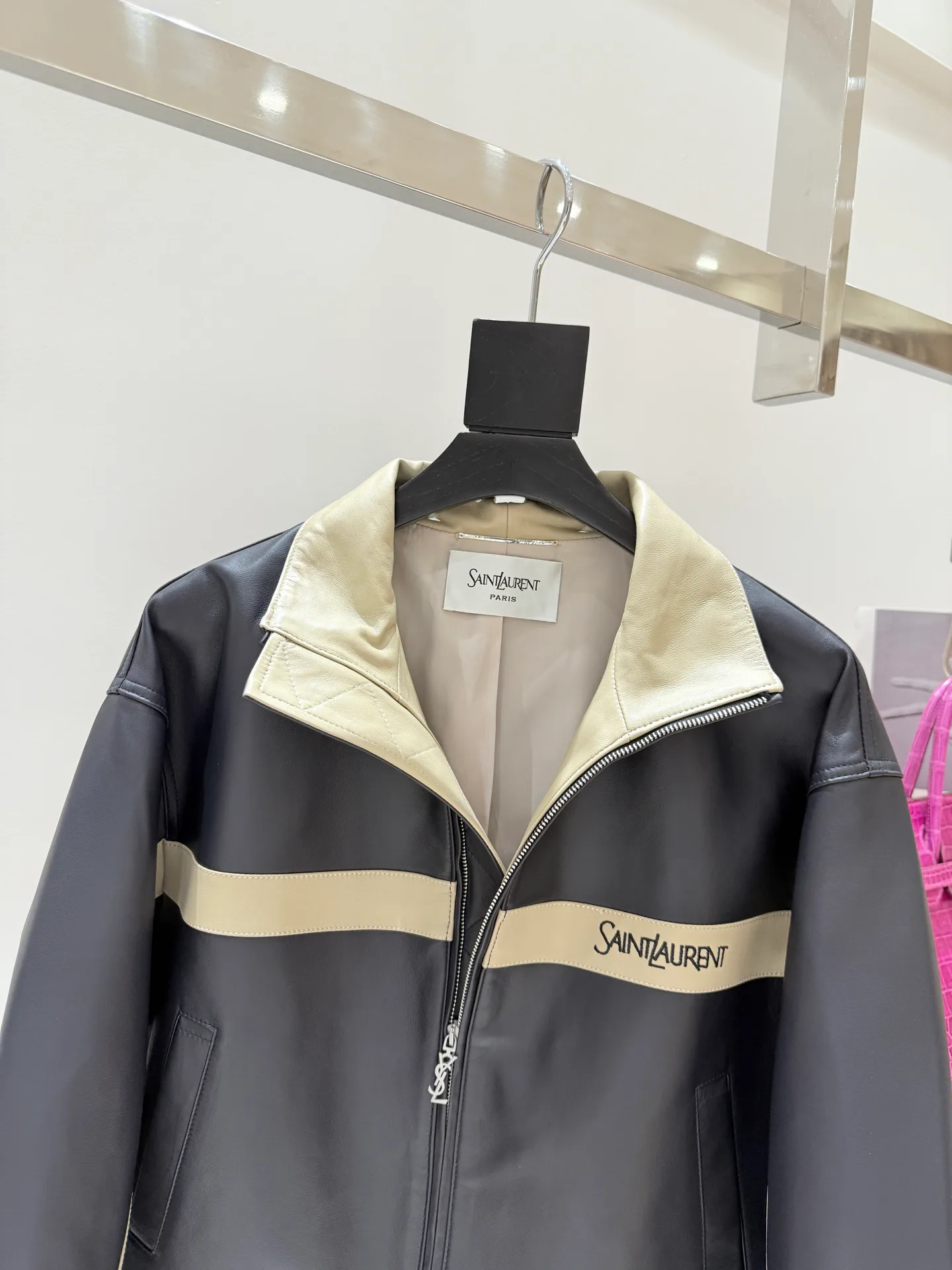 Women's Leather Jackets And Sheepskin Coats SAINT LAURENT 18083033