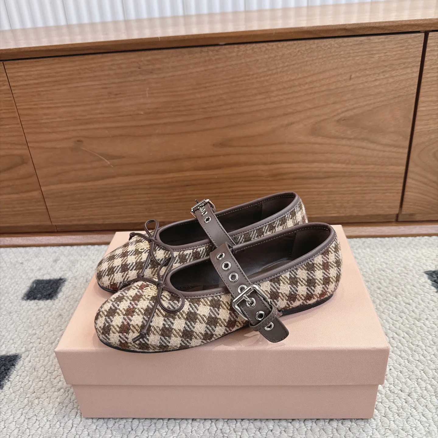 Балетки Женские Miu Miu 18613802