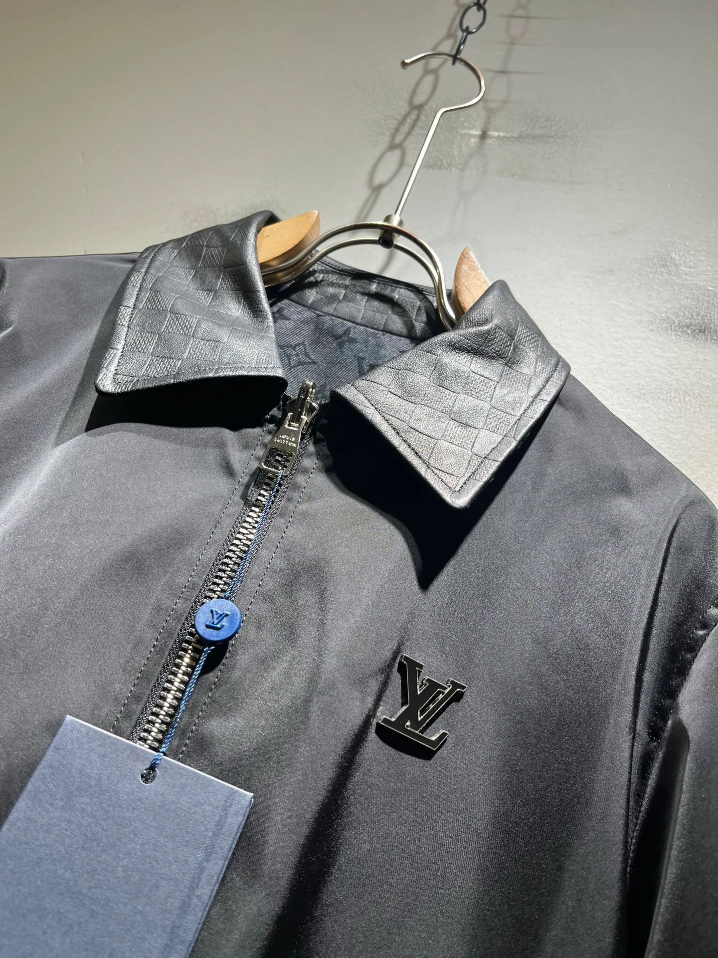 Men's Jackets And Down Jackets LOUIS VUITTON 18545932