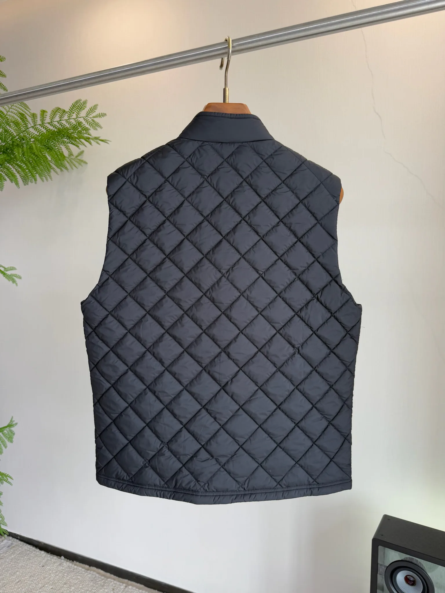 Men's Vests MONCLER 18355822