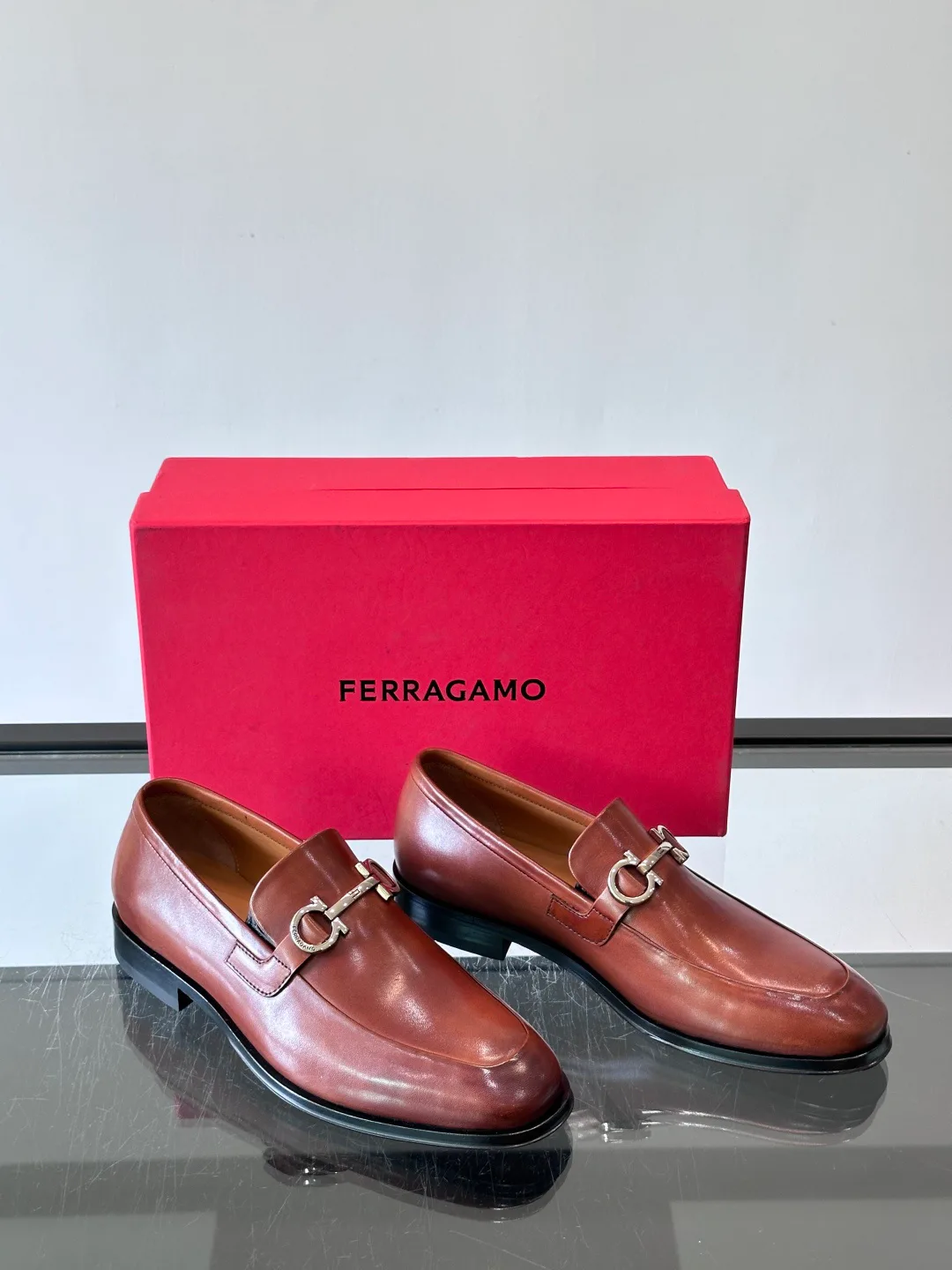 Men's Loafers And Dress Shoes SALVATORE FERRAGAMO 18274547