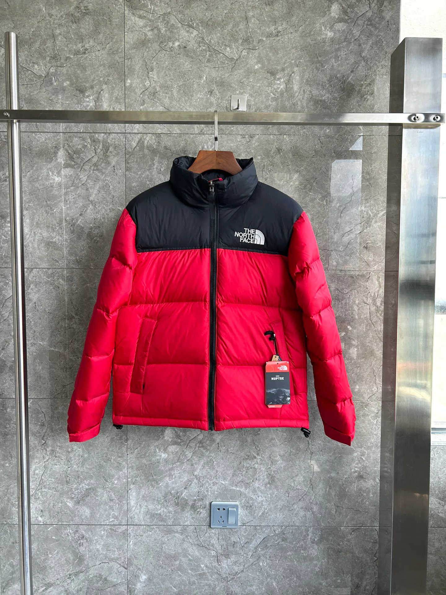 Women's Jackets And Down Jackets THE NORTH FACE 18509306