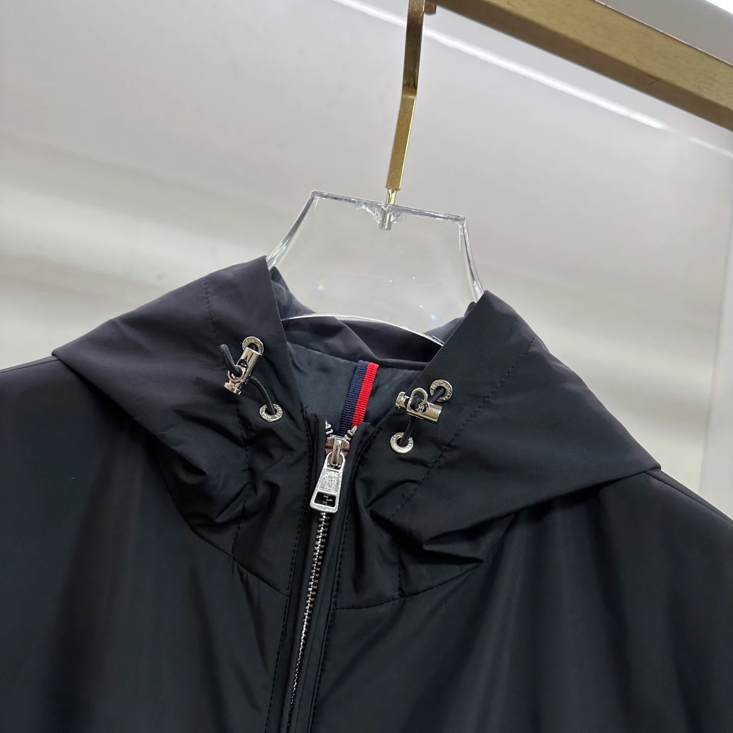 Men's Jackets And Down Jackets MONCLER 18140237