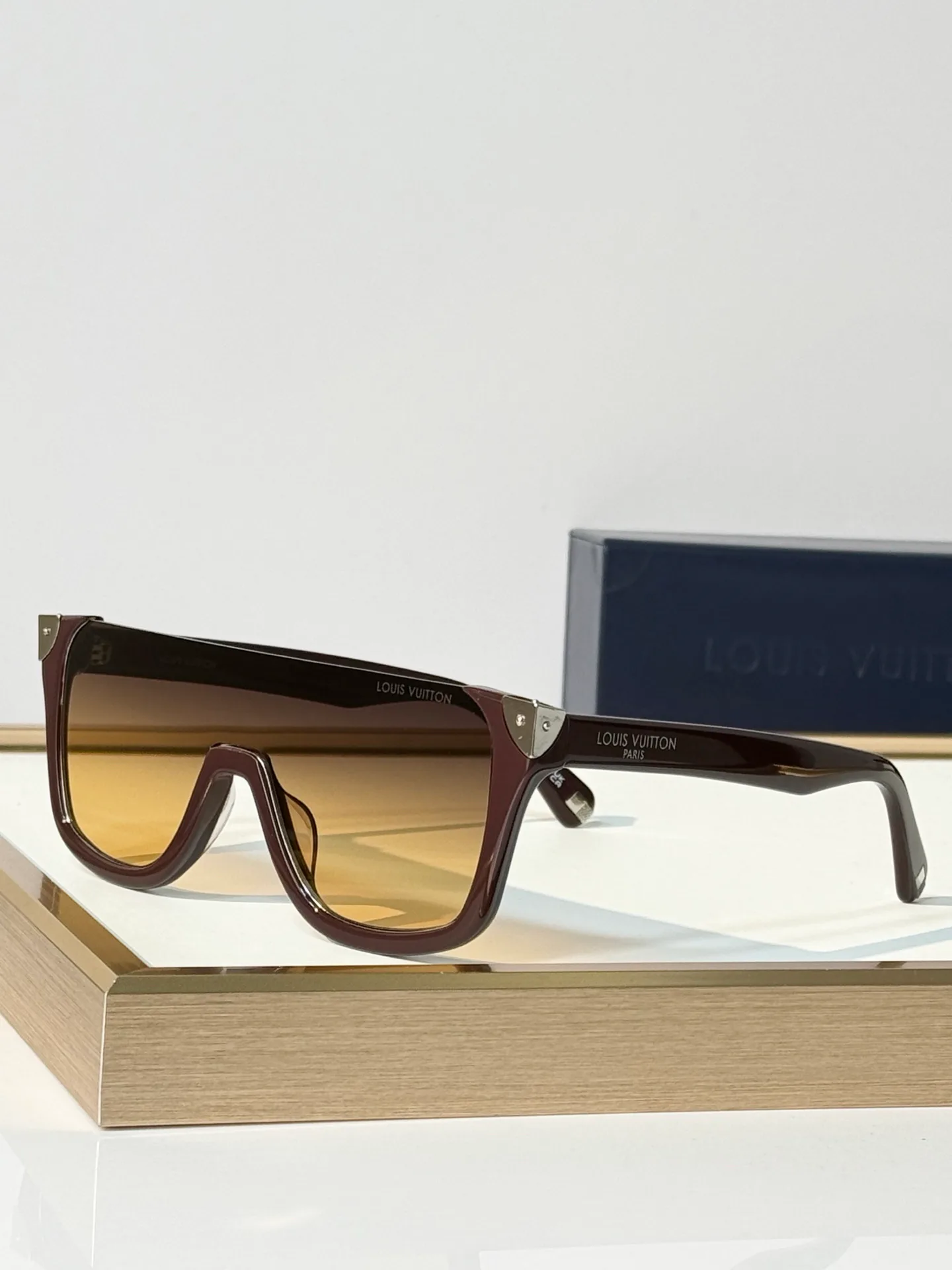 Очки Louis Vuitton 18602799
